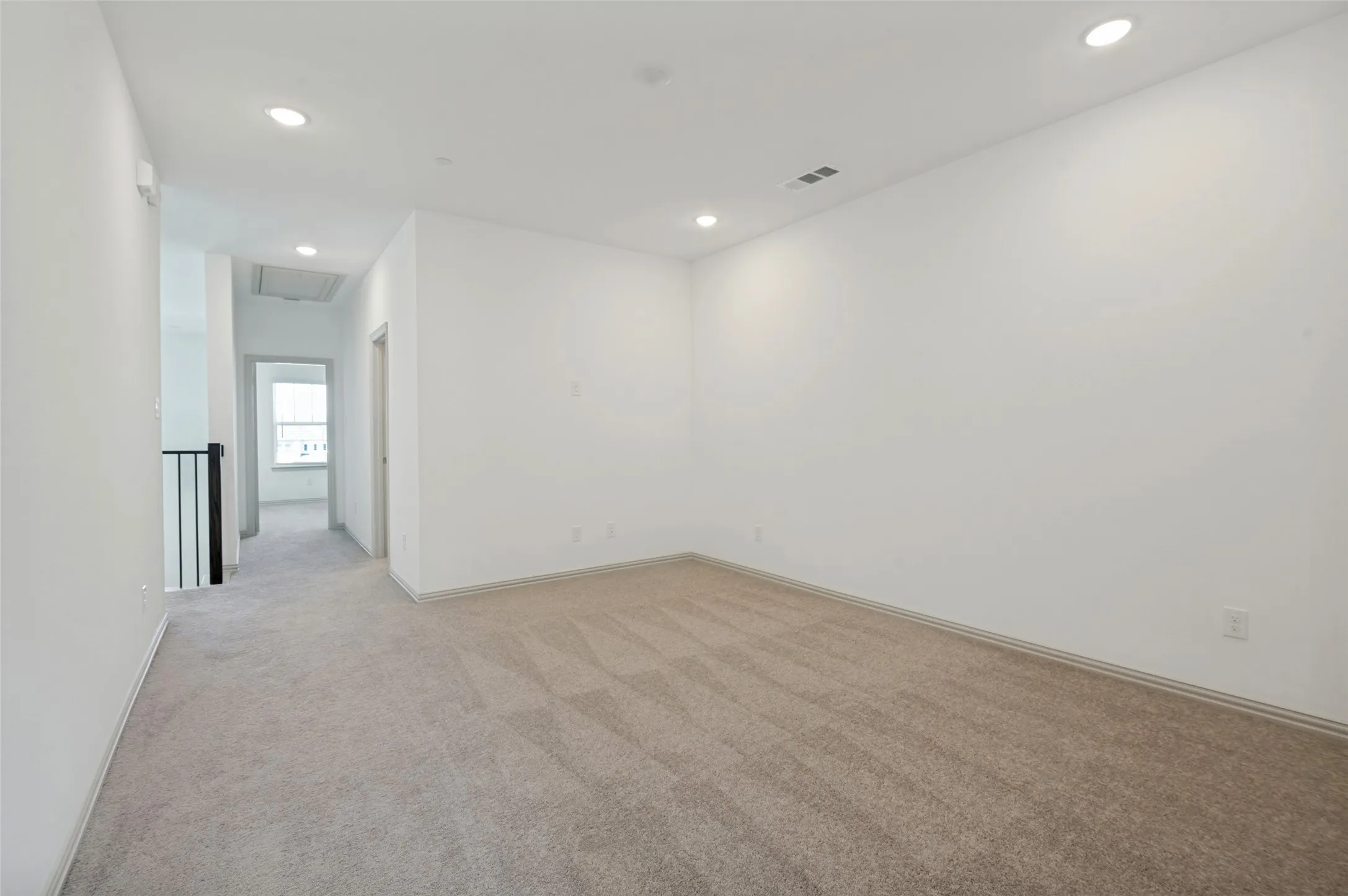 Townhouse For Rent in Collin County , 8895 Stablehand Mews, Frisco, Texas 75035, 2 Bedroom, 3 Bathroom, 2 Garage spaces, 2,042 Sqft, built in 2023, mls#21375160, Real Estate Agent in Frisco, Homes For Rent in Collin county, Homes For Rent in Frisco, Realtor in Frisco Texas, Real Estate Brokerage Independent Realty Texas, Luminita Cordes Realtor