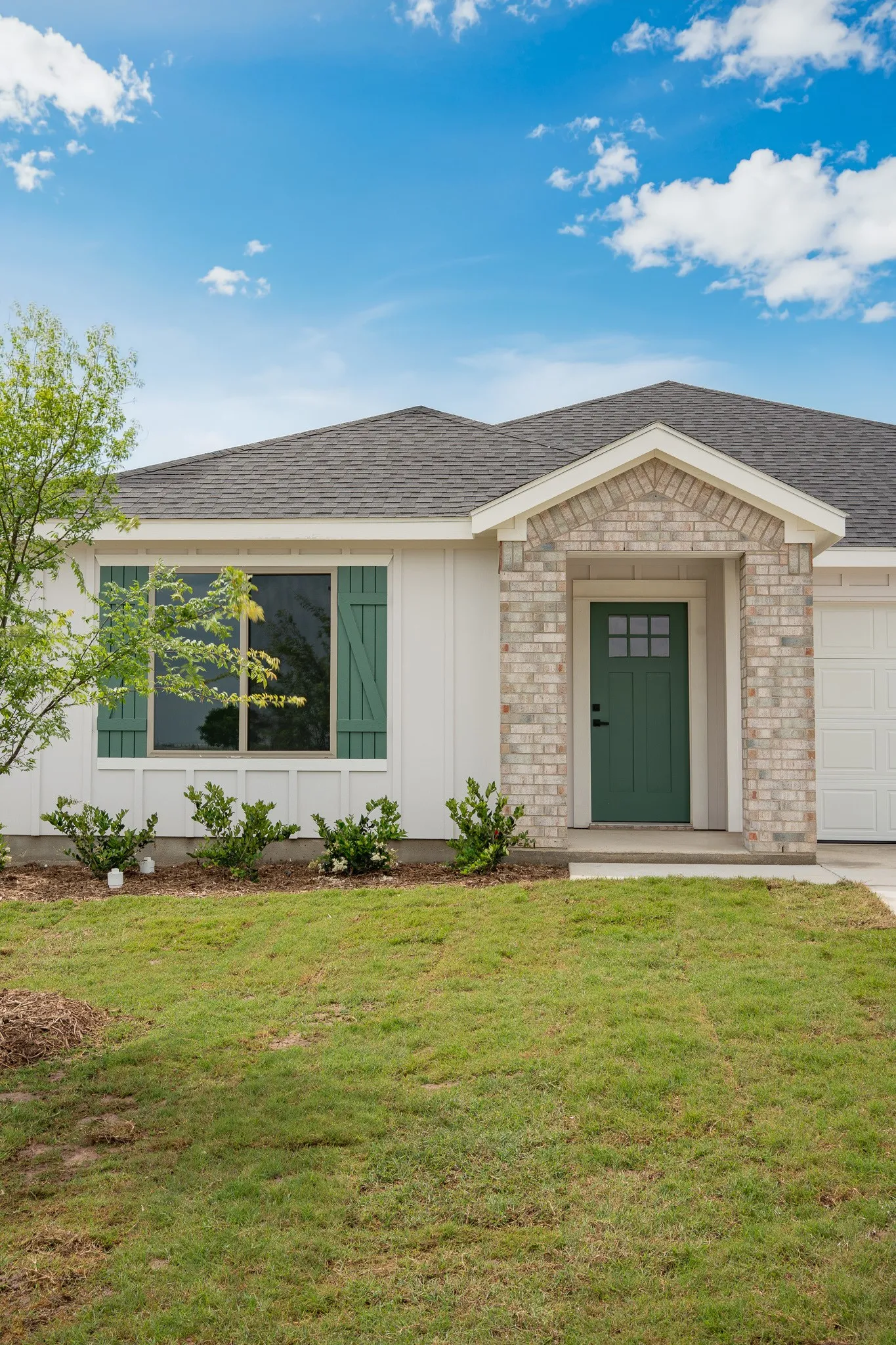 Single Family Residence For Sale in Johnson County , 13536 Stage Coach Lane, Cresson, Texas 76035, 3 Bedroom, 2 Bathroom, 2 Garage spaces, 1,665 Sqft, built in 2026, mls#21375162, Real Estate Agent in Cresson, Homes For Sale in Johnson county, Homes For Sale in Cresson, Realtor in Cresson Texas, Real Estate Brokerage Independent Realty Texas, Luminita Cordes Realtor