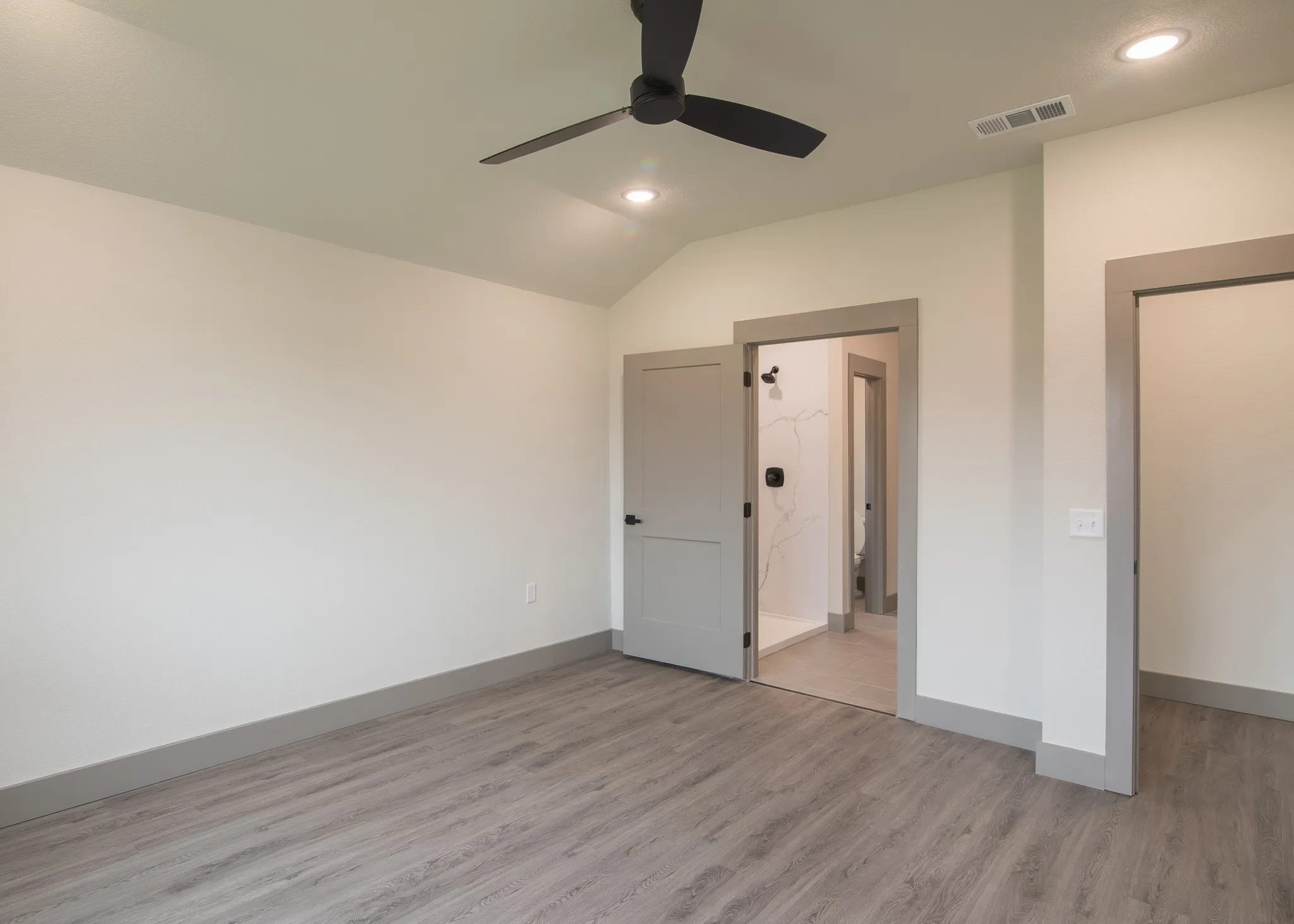 Single Family Residence For Sale in Johnson County , 13536 Stage Coach Lane, Cresson, Texas 76035, 3 Bedroom, 2 Bathroom, 2 Garage spaces, 1,665 Sqft, built in 2026, mls#21375162, Real Estate Agent in Cresson, Homes For Sale in Johnson county, Homes For Sale in Cresson, Realtor in Cresson Texas, Real Estate Brokerage Independent Realty Texas, Luminita Cordes Realtor