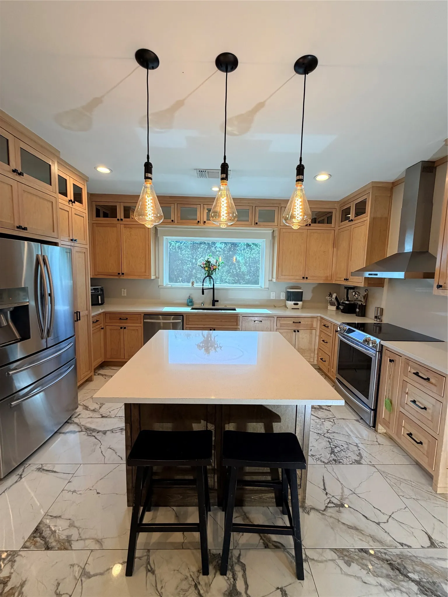 Single Family Residence For Sale in Collin County , 222 County Road 876, Princeton, Texas 75407, 4 Bedroom, 4 Bathroom, 8 Garage spaces, 4,676 Sqft, built in 2018, mls#21375168, Real Estate Agent in Princeton, Homes For Sale in Collin county, Homes For Sale in Princeton, Realtor in Princeton Texas, Real Estate Brokerage Independent Realty Texas, Luminita Cordes Realtor