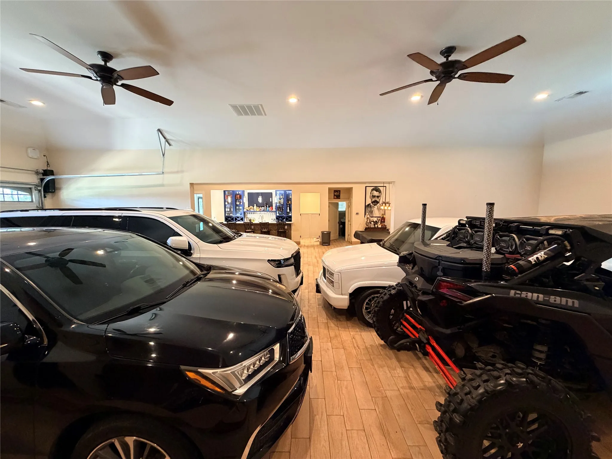 Single Family Residence For Sale in Collin County , 222 County Road 876, Princeton, Texas 75407, 4 Bedroom, 4 Bathroom, 8 Garage spaces, 4,676 Sqft, built in 2018, mls#21375168, Real Estate Agent in Princeton, Homes For Sale in Collin county, Homes For Sale in Princeton, Realtor in Princeton Texas, Real Estate Brokerage Independent Realty Texas, Luminita Cordes Realtor