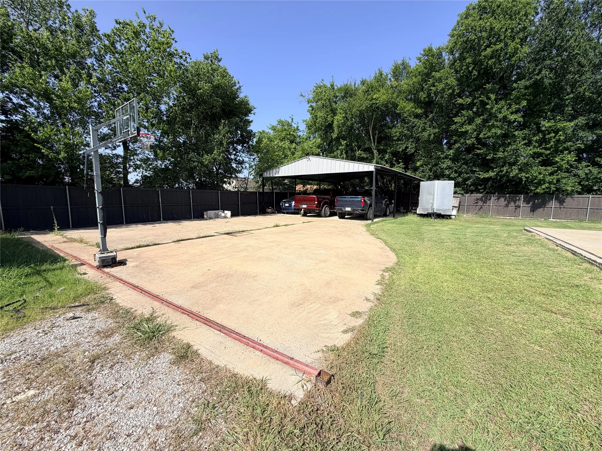 Single Family Residence For Sale in Collin County , 222 County Road 876, Princeton, Texas 75407, 4 Bedroom, 4 Bathroom, 8 Garage spaces, 4,676 Sqft, built in 2018, mls#21375168, Real Estate Agent in Princeton, Homes For Sale in Collin county, Homes For Sale in Princeton, Realtor in Princeton Texas, Real Estate Brokerage Independent Realty Texas, Luminita Cordes Realtor