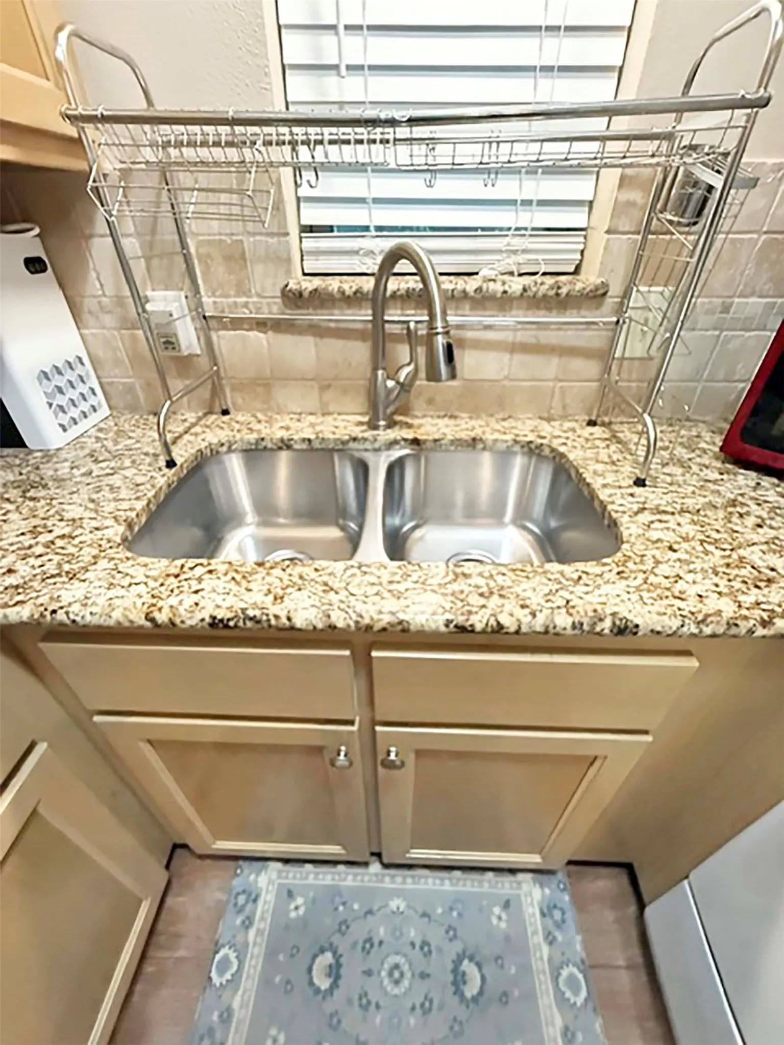 Single Family Residence For Rent in Denton County , 2710 Crestwood Place, Denton, Texas 76209, 4 Bedroom, 3 Bathroom, 2 Garage spaces, 2,029 Sqft, built in 1960, mls#21371458, Real Estate Agent in Denton, Homes For Rent in Denton county, Homes For Rent in Denton, Realtor in Denton Texas, Real Estate Brokerage Independent Realty Texas, Luminita Cordes Realtor