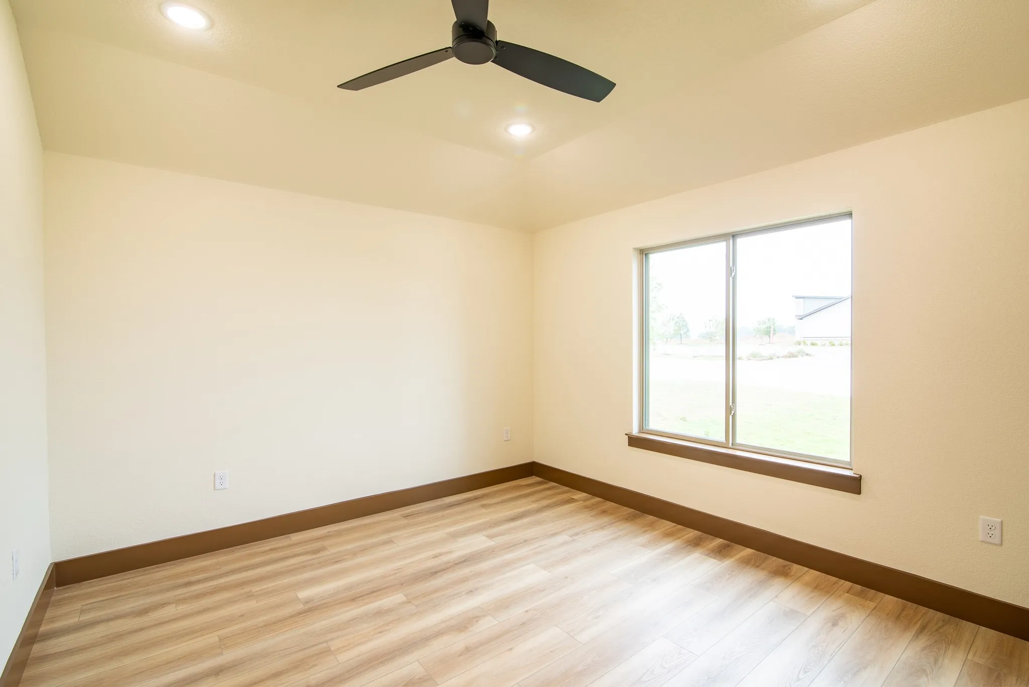 Single Family Residence For Sale in Johnson County , 13540 Stage Coach Lane, Cresson, Texas 76035, 3 Bedroom, 2 Bathroom, 2 Garage spaces, 1,825 Sqft, built in 2026, mls#21375179, Real Estate Agent in Cresson, Homes For Sale in Johnson county, Homes For Sale in Cresson, Realtor in Cresson Texas, Real Estate Brokerage Independent Realty Texas, Luminita Cordes Realtor