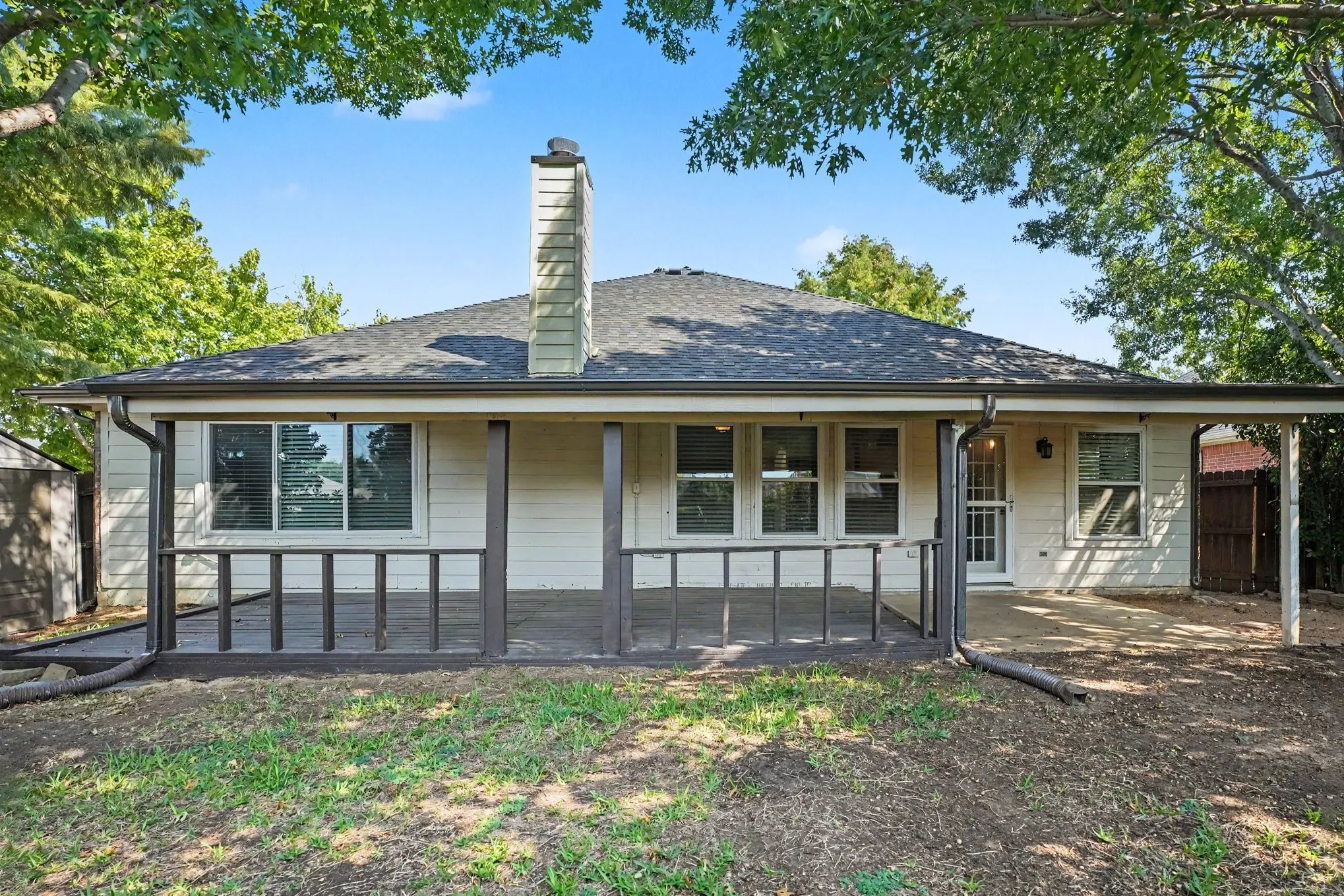 Single Family Residence For Sale in Tarrant County , 1 Mary Lou Court, Mansfield, Texas 76063, 3 Bedroom, 2 Bathroom, 2 Garage spaces, 2,293 Sqft, built in 2002, mls#21372728, Real Estate Agent in Mansfield, Homes For Sale in Tarrant county, Homes For Sale in Mansfield, Realtor in Mansfield Texas, Real Estate Brokerage Independent Realty Texas, Luminita Cordes Realtor