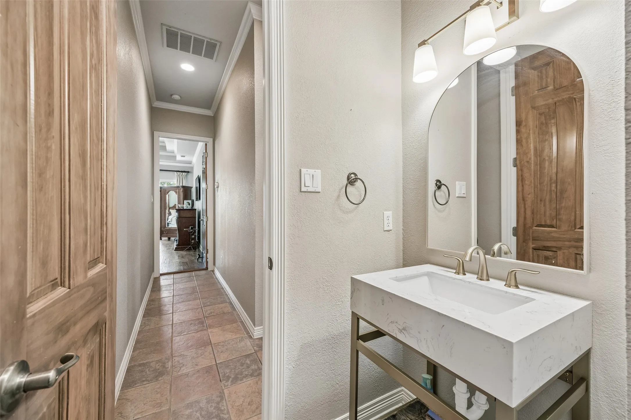 Powder half bath