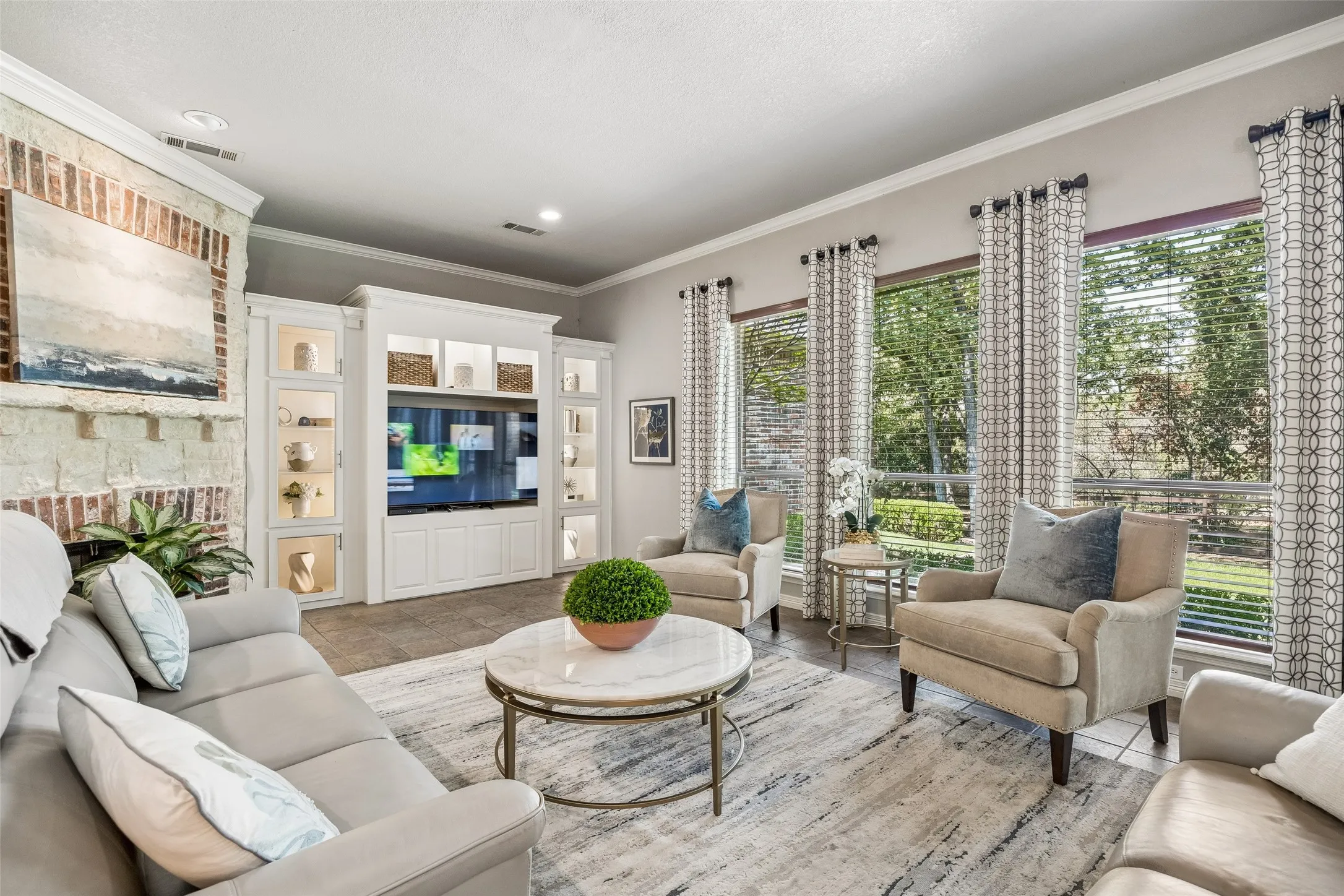 Single Family Residence For Sale in Tarrant County , 208 Polo Trail, Colleyville, Texas 76034, 4 Bedroom, 4 Bathroom, 3 Garage spaces, 4,699 Sqft, built in 1998, mls#21375046, Real Estate Agent in Colleyville, Homes For Sale in Tarrant county, Homes For Sale in Colleyville, Realtor in Colleyville Texas, Real Estate Brokerage Independent Realty Texas, Luminita Cordes Realtor