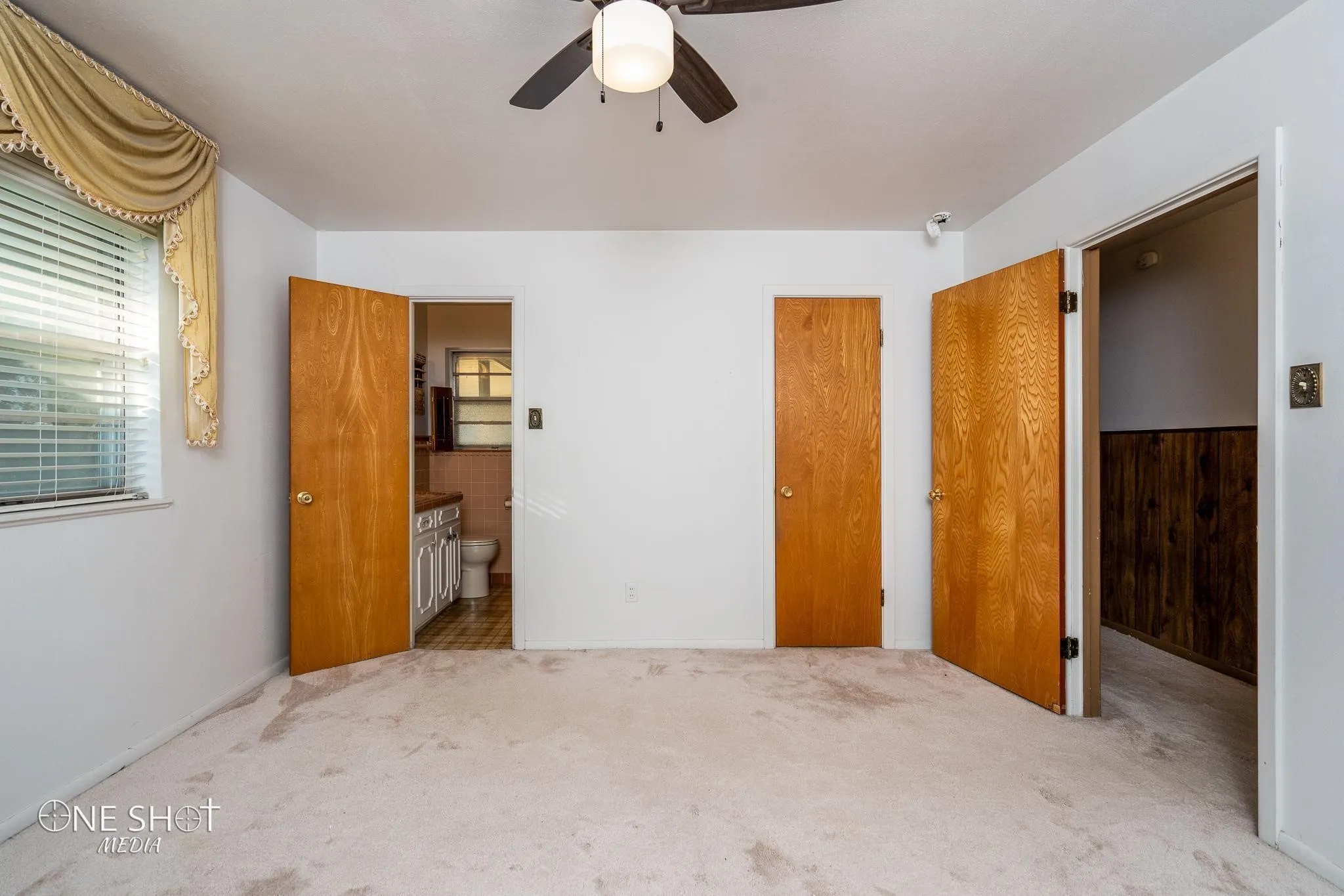 Single Family Residence For Rent in Taylor County , 509 8th Street, Merkel, Texas 79536, 3 Bedroom, 2 Bathroom, 2 Garage spaces, 2,009 Sqft, built in 1970, mls#21375193, Real Estate Agent in Merkel, Homes For Rent in Taylor county, Homes For Rent in Merkel, Realtor in Merkel Texas, Real Estate Brokerage Independent Realty Texas, Luminita Cordes Realtor