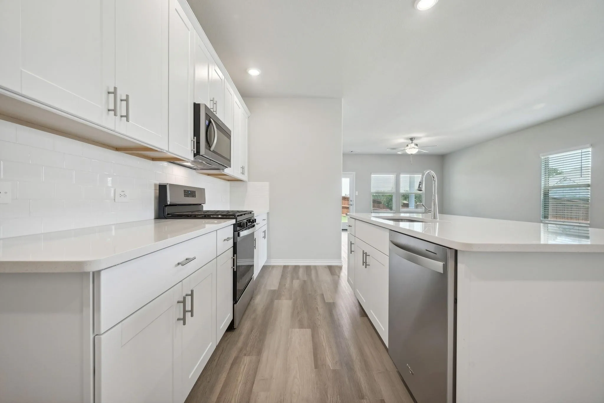 Single Family Residence For Sale in Collin County , 3717 Cisco Drive, Farmersville, Texas 75442, 4 Bedroom, 3 Bathroom, 2 Garage spaces, 2,259 Sqft, built in 2024, mls#21375045, Real Estate Agent in Farmersville, Homes For Sale in Collin county, Homes For Sale in Farmersville, Realtor in Farmersville Texas, Real Estate Brokerage Independent Realty Texas, Luminita Cordes Realtor