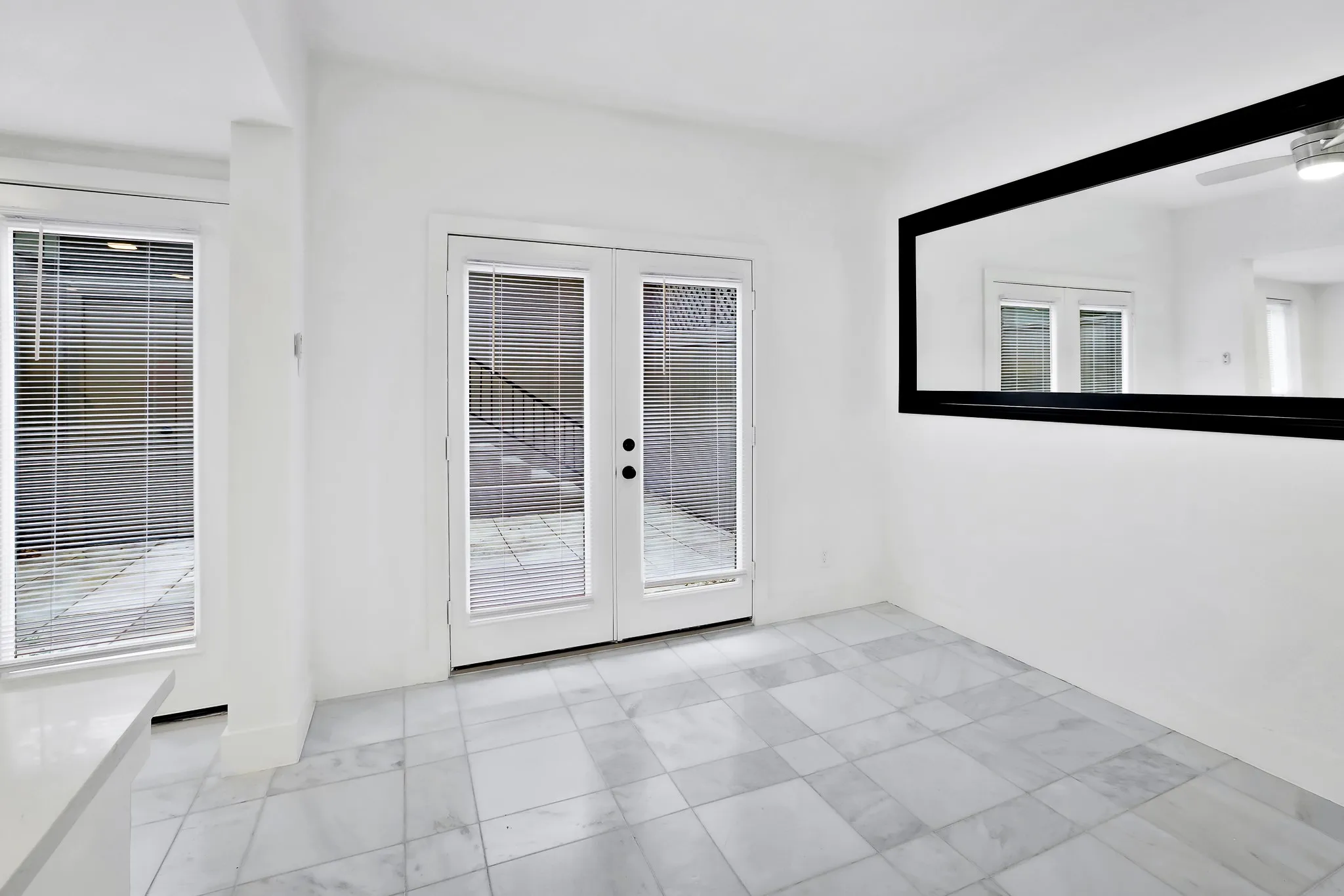 Condominium For Rent in Dallas County , 4505 Rawlins Street, Dallas, Texas 75219, 3 Bedroom, 4 Bathroom, 2 Garage spaces, 2,036 Sqft, built in 1968, mls#21373862, Real Estate Agent in Dallas, Homes For Rent in Dallas county, Homes For Rent in Dallas, Realtor in Dallas Texas, Real Estate Brokerage Independent Realty Texas, Luminita Cordes Realtor