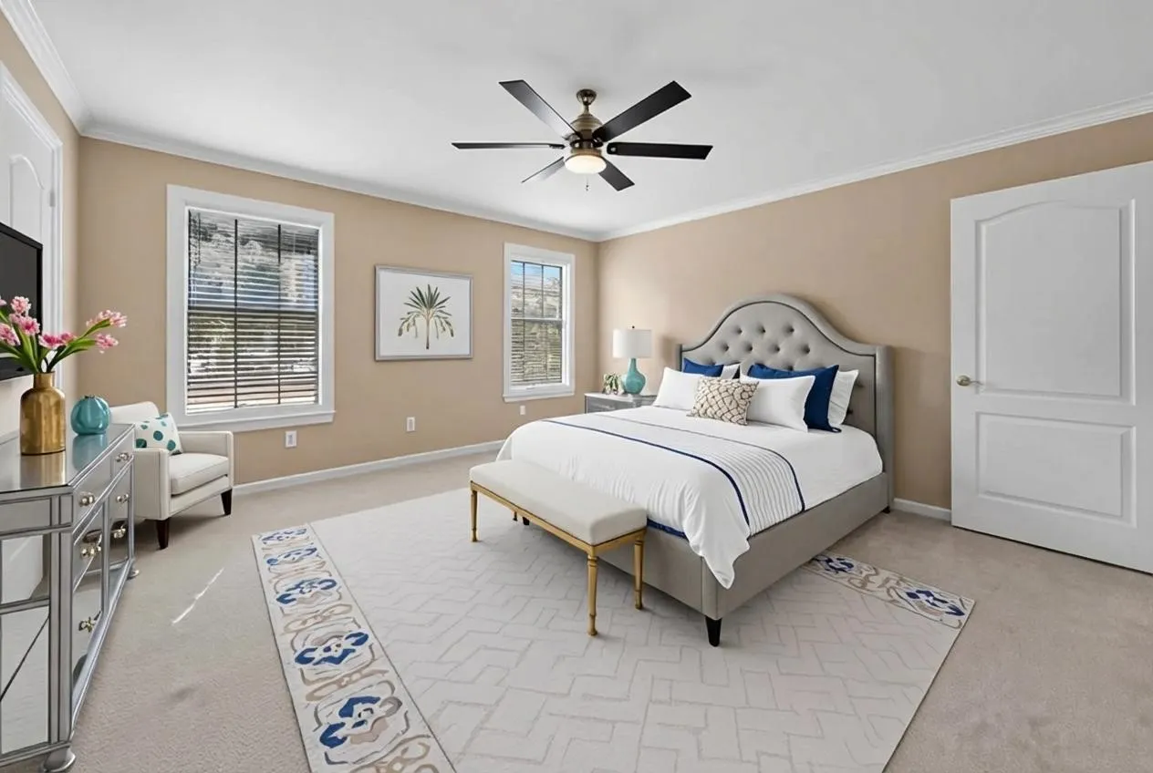 Single Family Residence For Sale in Smith County , 504 Hyde Park Drive, Tyler, Texas 75701, 3 Bedroom, 3 Bathroom, 2 Garage spaces, 3,386 Sqft, built in 1990, mls#21375211, Real Estate Agent in Tyler, Homes For Sale in Smith county, Homes For Sale in Tyler, Realtor in Tyler Texas, Real Estate Brokerage Independent Realty Texas, Luminita Cordes Realtor