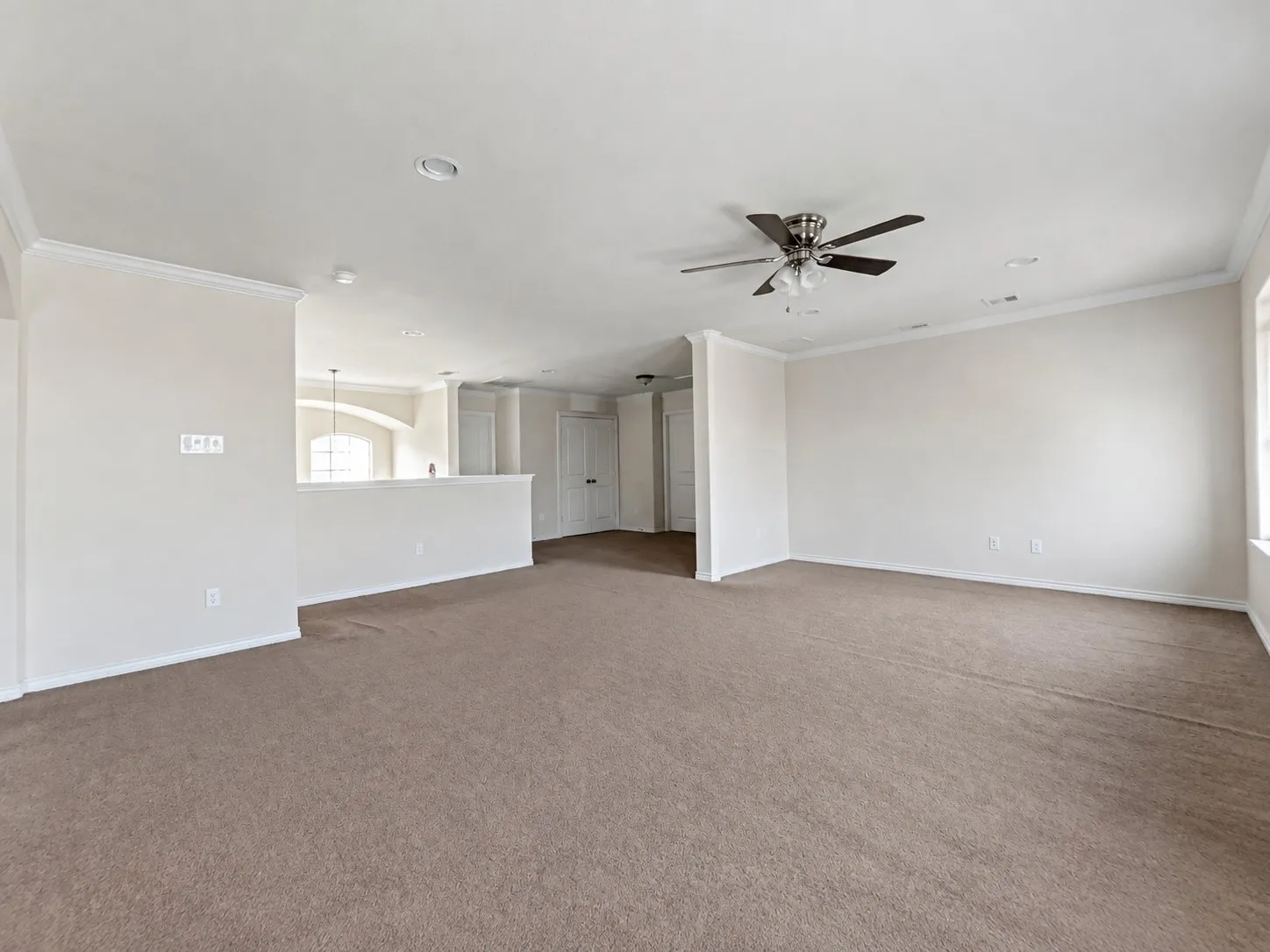 Townhouse For Rent in Dallas County , 2361 Novin Drive, Irving, Texas 75062, 4 Bedroom, 3 Bathroom, 2 Garage spaces, 2,397 Sqft, built in 2016, mls#21375215, Real Estate Agent in Irving, Homes For Rent in Dallas county, Homes For Rent in Irving, Realtor in Irving Texas, Real Estate Brokerage Independent Realty Texas, Luminita Cordes Realtor