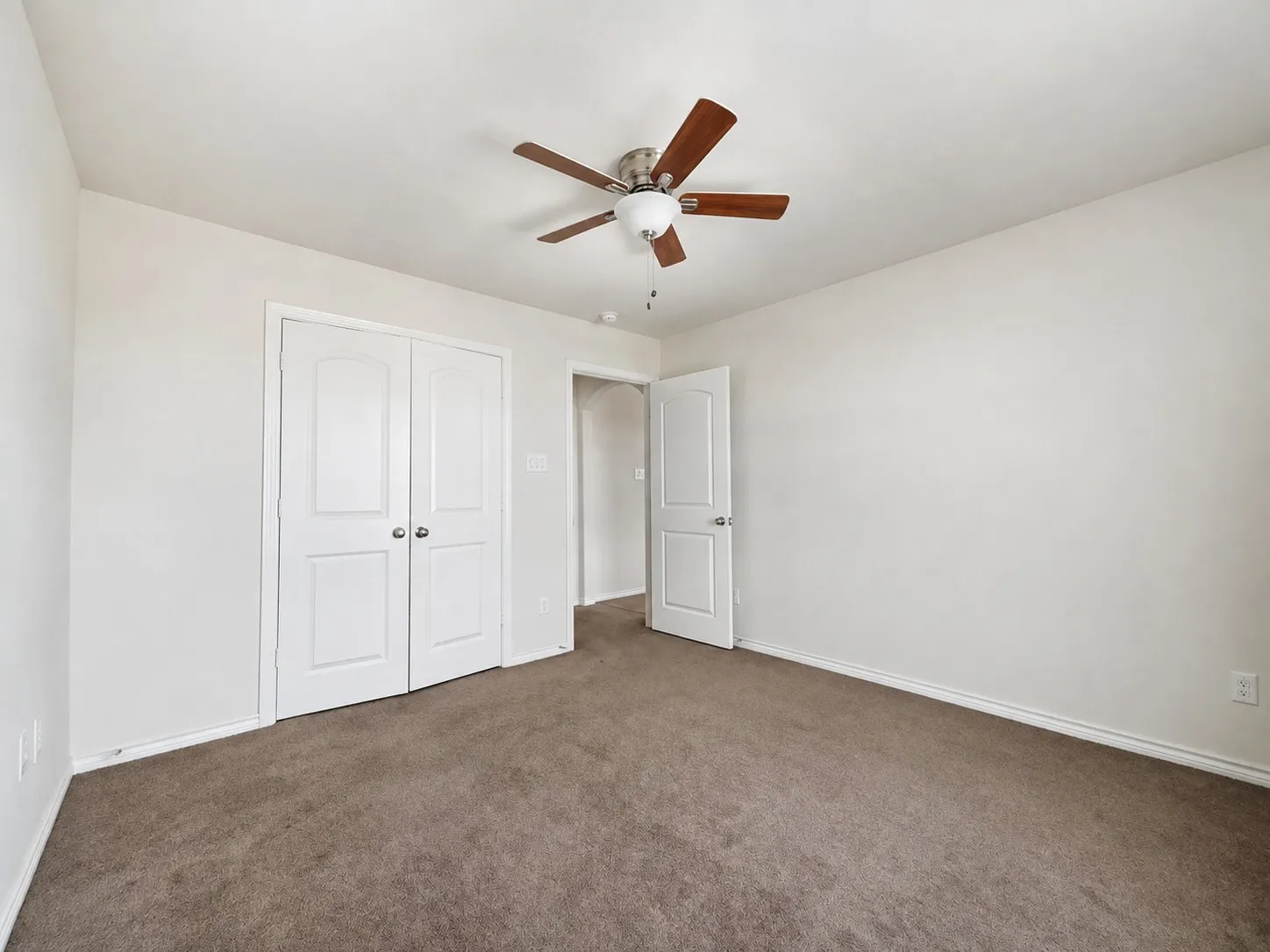 Townhouse For Rent in Dallas County , 2361 Novin Drive, Irving, Texas 75062, 4 Bedroom, 3 Bathroom, 2 Garage spaces, 2,397 Sqft, built in 2016, mls#21375215, Real Estate Agent in Irving, Homes For Rent in Dallas county, Homes For Rent in Irving, Realtor in Irving Texas, Real Estate Brokerage Independent Realty Texas, Luminita Cordes Realtor
