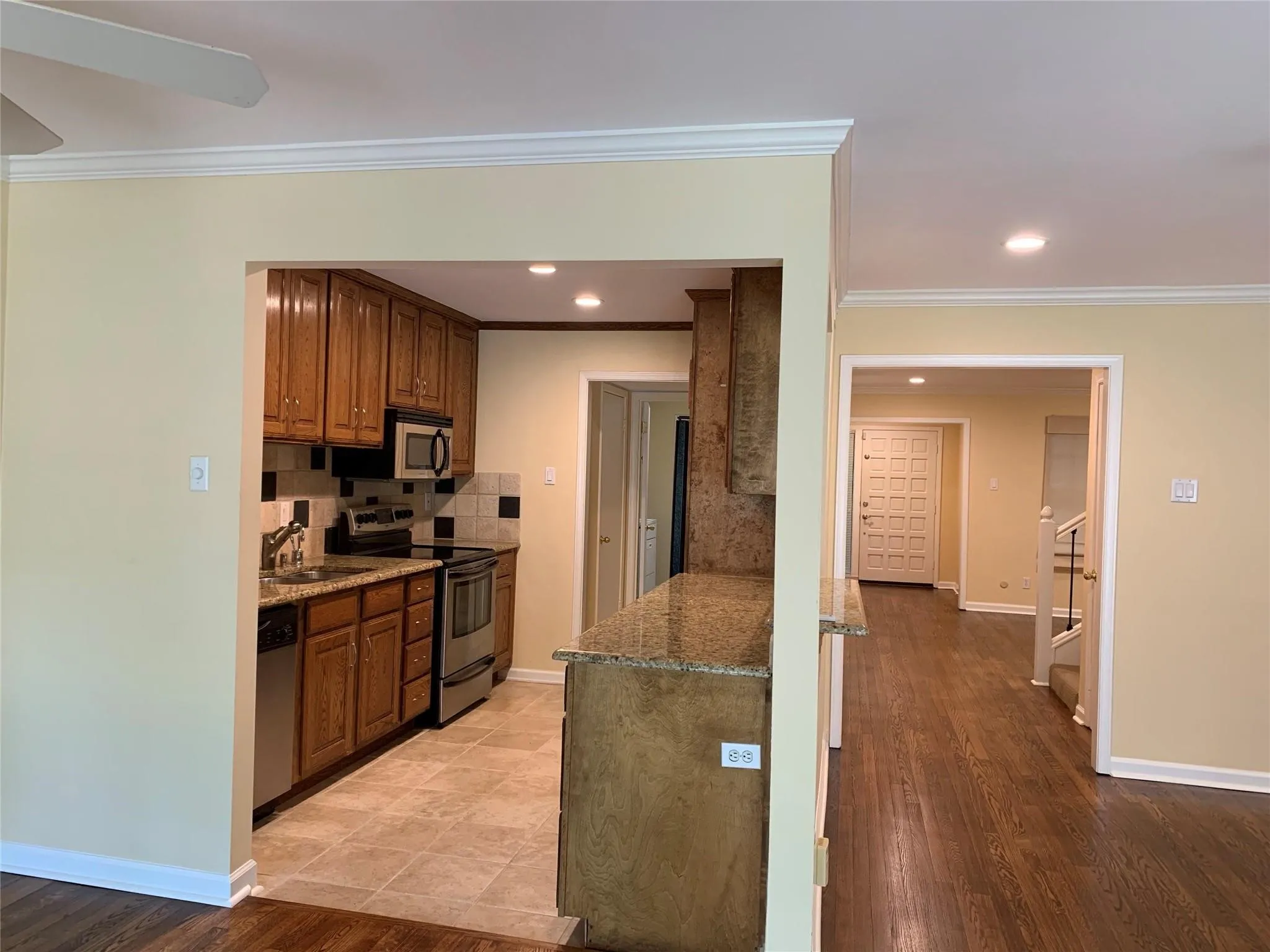 Condominium For Sale in Dallas County , 6949 Helsem Way 131, Dallas, Texas 75230, 2 Bedroom, 3 Bathroom, Garage spaces, 2,017 Sqft, built in 1974, mls#21375218, Real Estate Agent in Dallas, Homes For Sale in Dallas county, Homes For Sale in Dallas, Realtor in Dallas Texas, Real Estate Brokerage Independent Realty Texas, Luminita Cordes Realtor