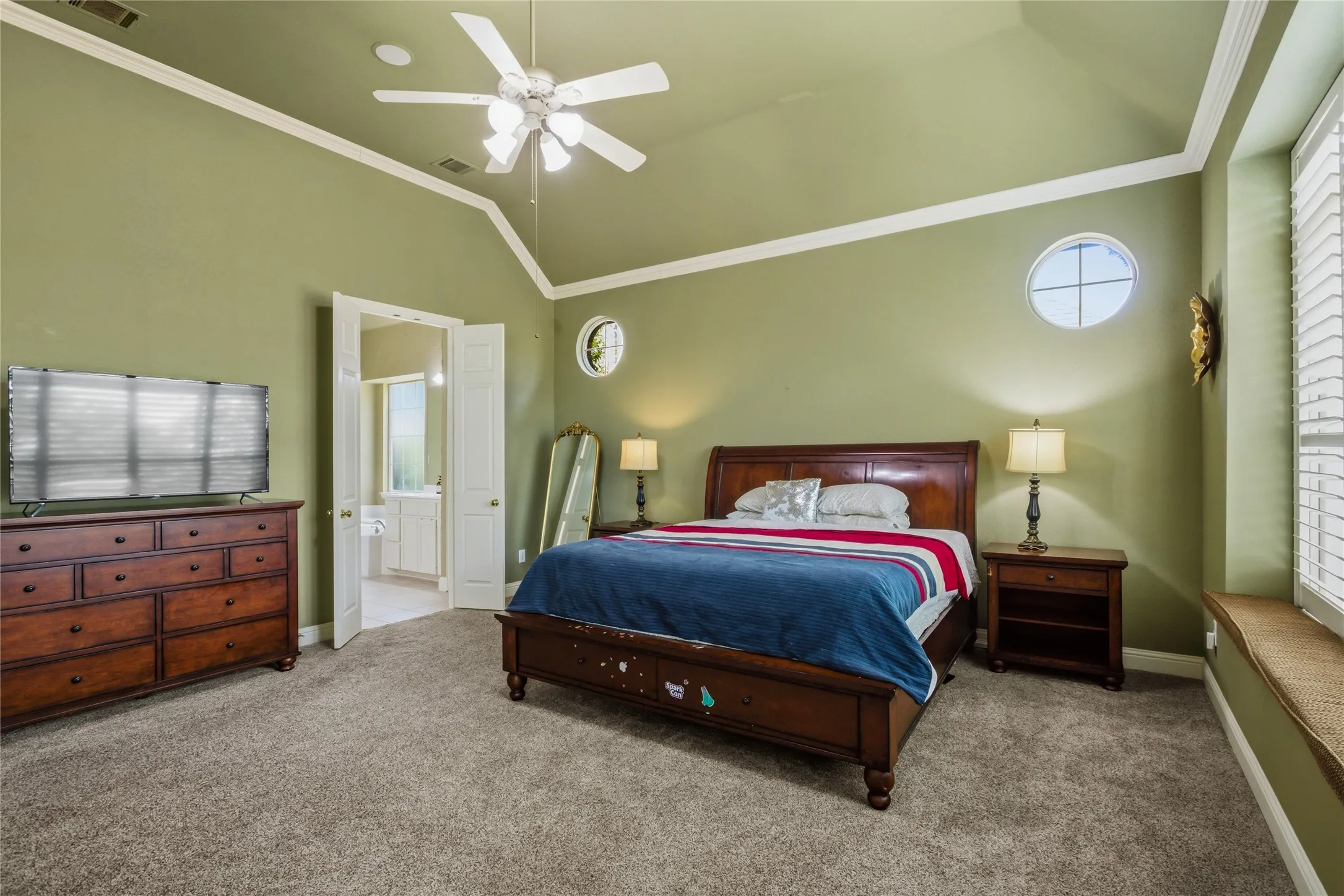 Single Family Residence For Rent in Dallas County , 9024 Bottlebrush Lane, Irving, Texas 75063, 4 Bedroom, 4 Bathroom, 2 Garage spaces, 3,813 Sqft, built in 2001, mls#21361956, Real Estate Agent in Irving, Homes For Rent in Dallas county, Homes For Rent in Irving, Realtor in Irving Texas, Real Estate Brokerage Independent Realty Texas, Luminita Cordes Realtor