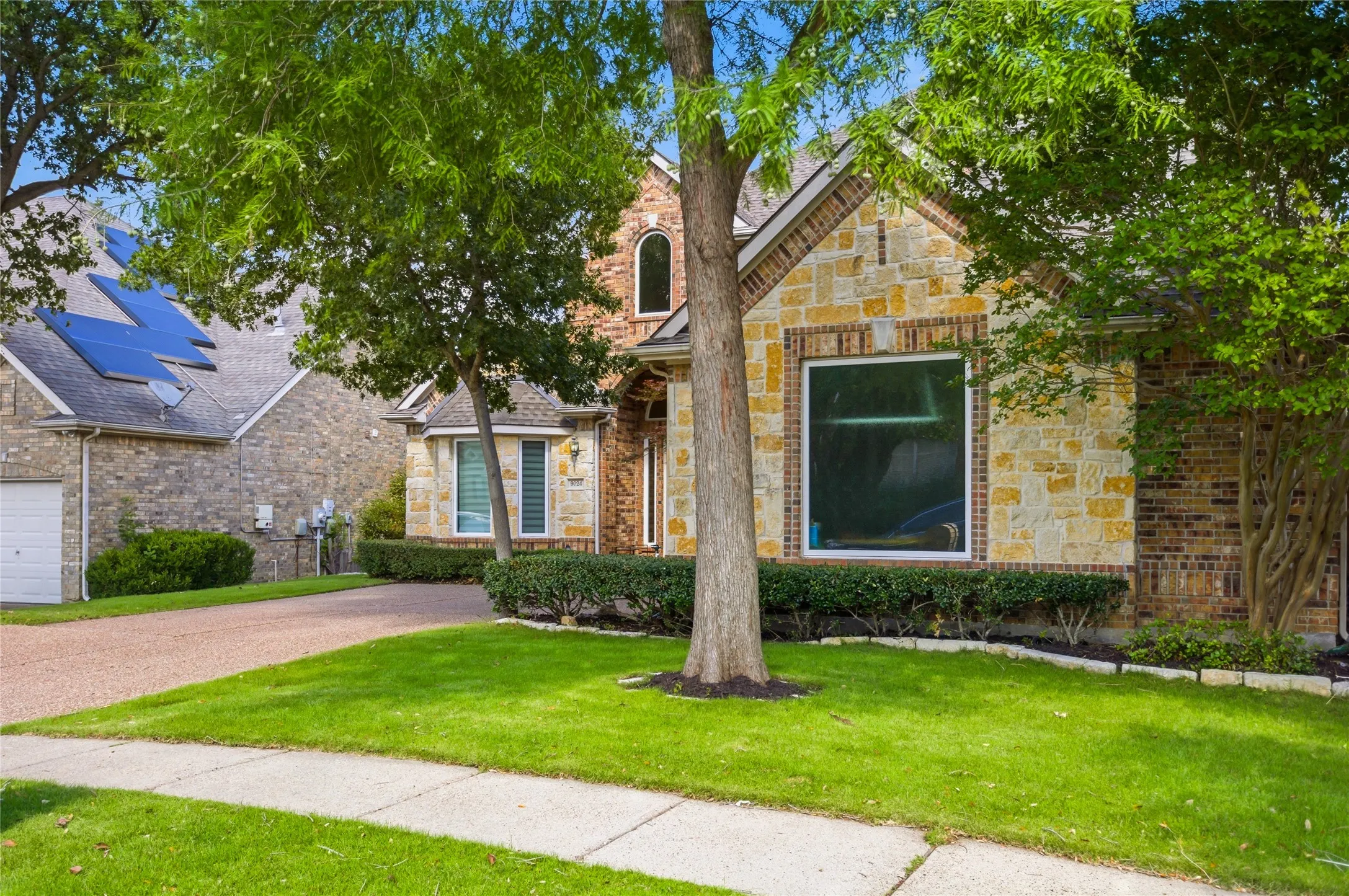 Single Family Residence For Rent in Dallas County , 9024 Bottlebrush Lane, Irving, Texas 75063, 4 Bedroom, 4 Bathroom, 2 Garage spaces, 3,813 Sqft, built in 2001, mls#21361956, Real Estate Agent in Irving, Homes For Rent in Dallas county, Homes For Rent in Irving, Realtor in Irving Texas, Real Estate Brokerage Independent Realty Texas, Luminita Cordes Realtor