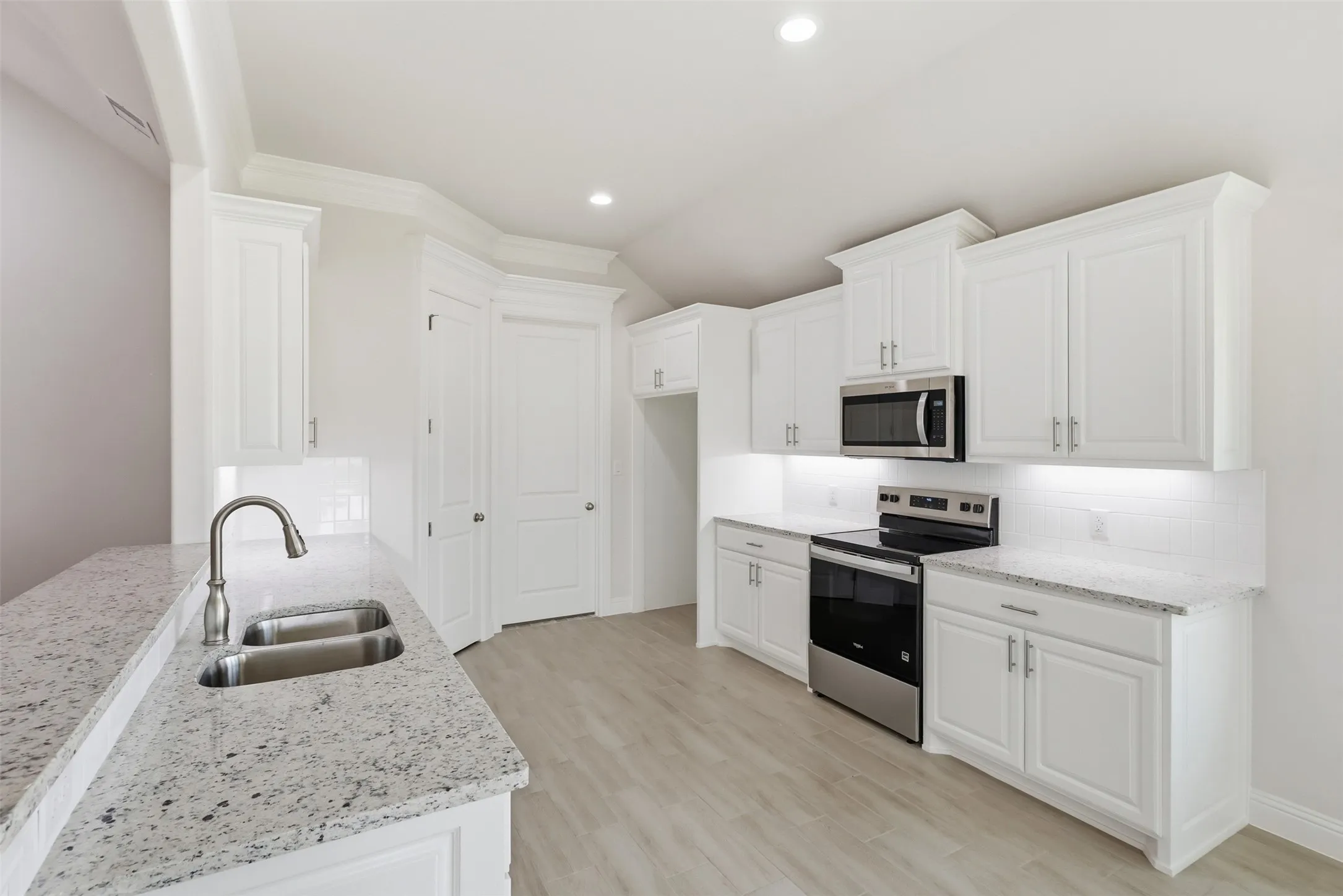 Single Family Residence For Sale in Parker County , 816 Haley Street, Springtown, Texas 76082, 3 Bedroom, 2 Bathroom, 2 Garage spaces, 1,800 Sqft, built in 2026, mls#21373668, Real Estate Agent in Springtown, Homes For Sale in Parker county, Homes For Sale in Springtown, Realtor in Springtown Texas, Real Estate Brokerage Independent Realty Texas, Luminita Cordes Realtor