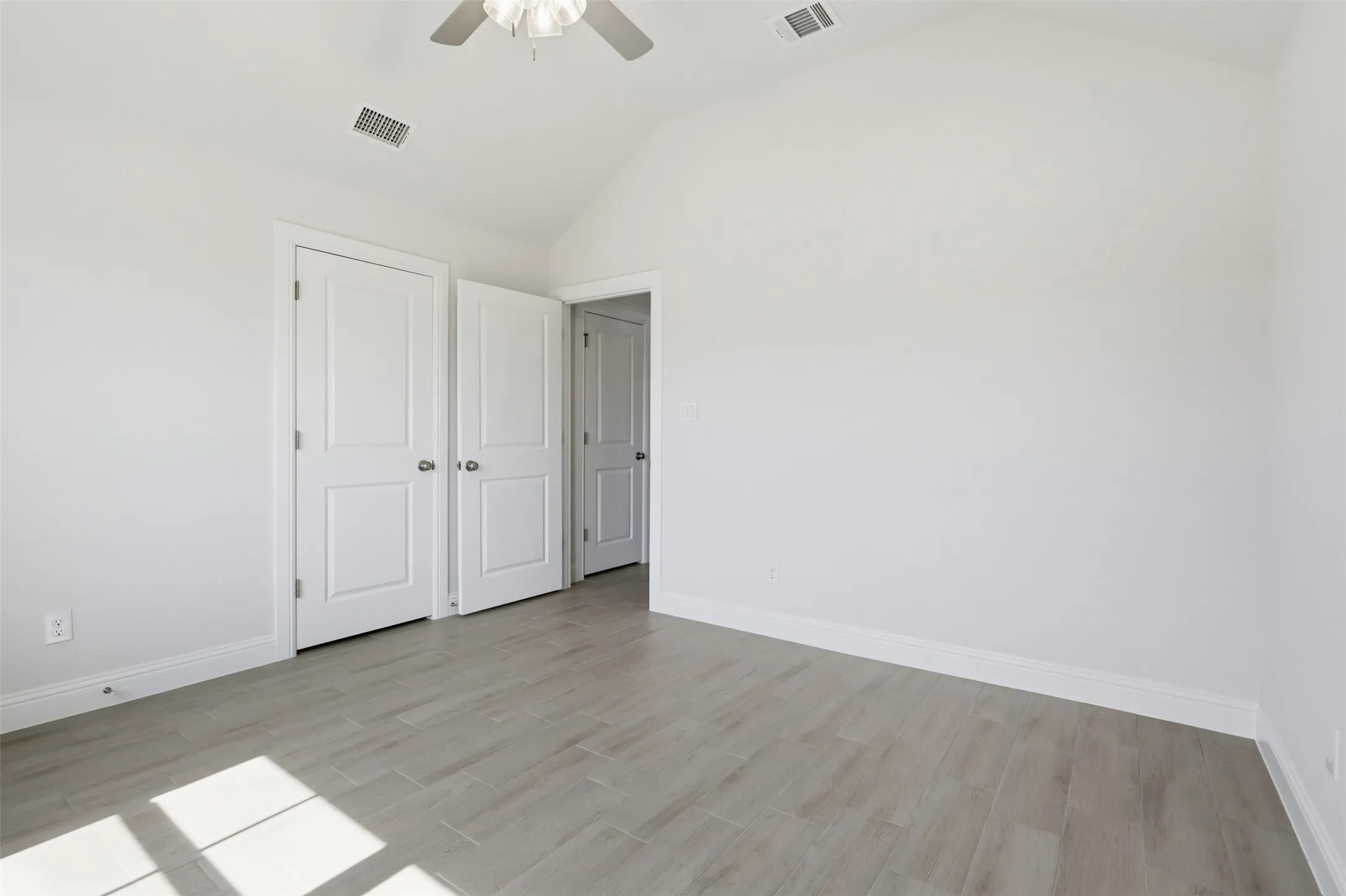 Single Family Residence For Sale in Parker County , 816 Haley Street, Springtown, Texas 76082, 3 Bedroom, 2 Bathroom, 2 Garage spaces, 1,800 Sqft, built in 2026, mls#21373668, Real Estate Agent in Springtown, Homes For Sale in Parker county, Homes For Sale in Springtown, Realtor in Springtown Texas, Real Estate Brokerage Independent Realty Texas, Luminita Cordes Realtor