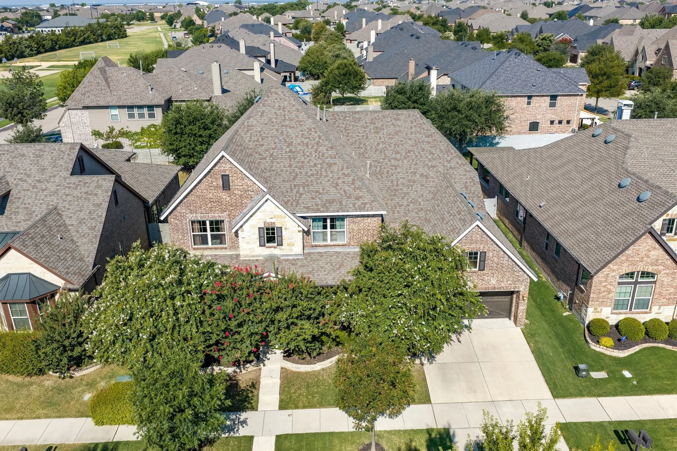 Single Family Residence For Sale in Denton County , 1305 5th Street, Argyle, Texas 76226, 6 Bedroom, 4 Bathroom, 2 Garage spaces, 4,376 Sqft, built in 2014, mls#21366235, Real Estate Agent in Argyle, Homes For Sale in Denton county, Homes For Sale in Argyle, Realtor in Argyle Texas, Real Estate Brokerage Independent Realty Texas, Luminita Cordes Realtor