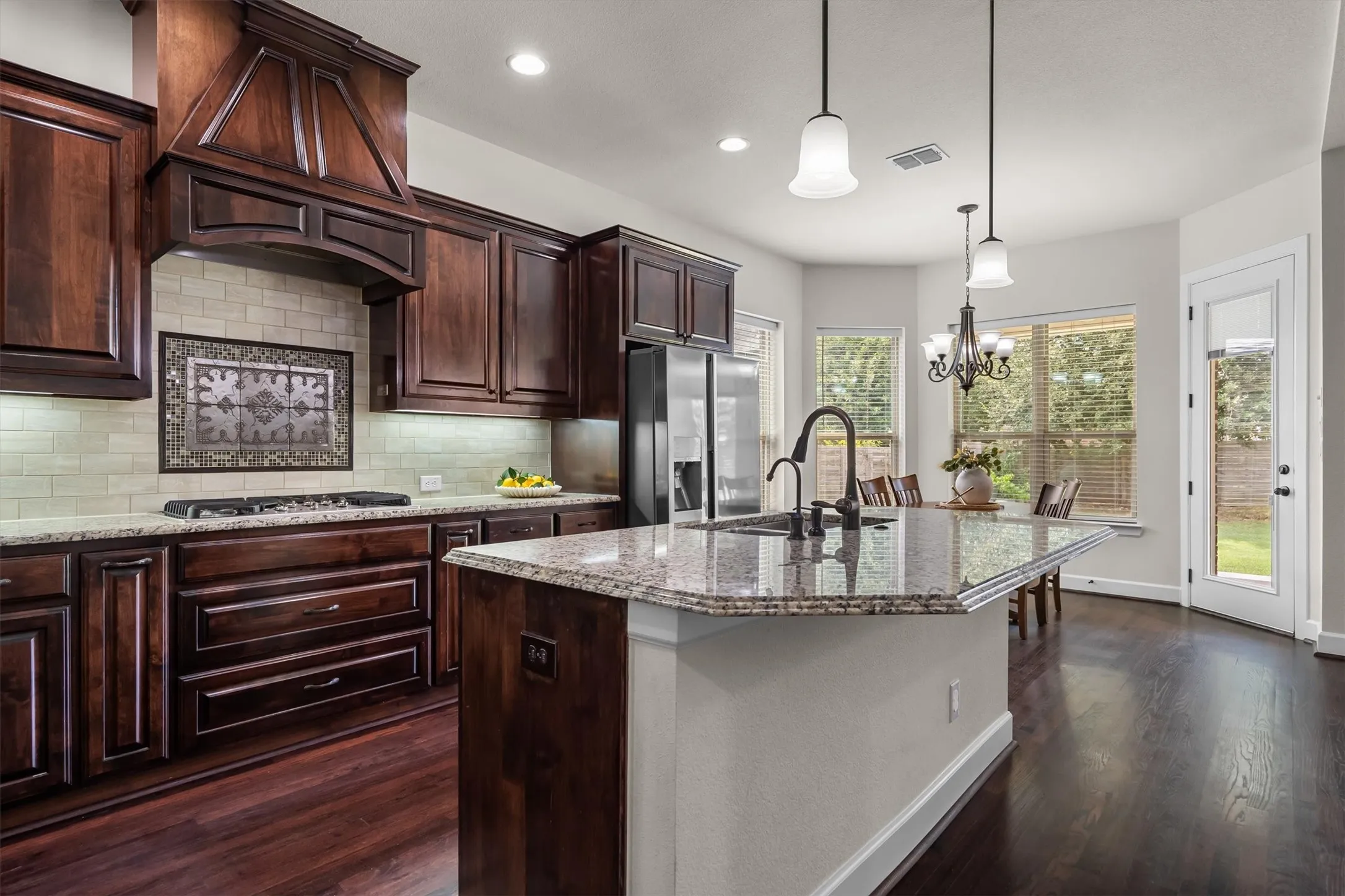 Single Family Residence For Sale in Denton County , 1305 5th Street, Argyle, Texas 76226, 6 Bedroom, 4 Bathroom, 2 Garage spaces, 4,376 Sqft, built in 2014, mls#21366235, Real Estate Agent in Argyle, Homes For Sale in Denton county, Homes For Sale in Argyle, Realtor in Argyle Texas, Real Estate Brokerage Independent Realty Texas, Luminita Cordes Realtor