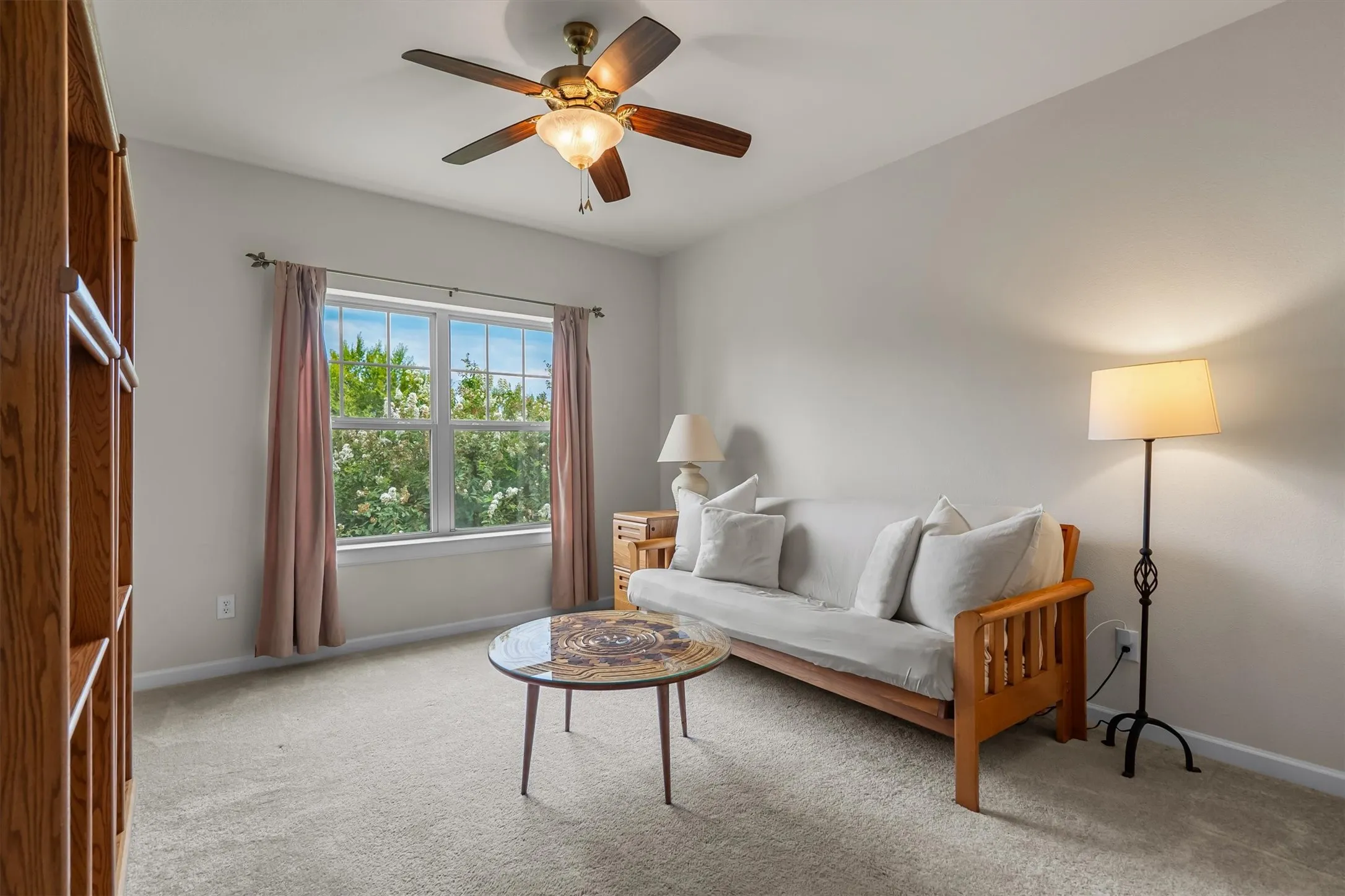 Single Family Residence For Sale in Denton County , 1305 5th Street, Argyle, Texas 76226, 6 Bedroom, 4 Bathroom, 2 Garage spaces, 4,376 Sqft, built in 2014, mls#21366235, Real Estate Agent in Argyle, Homes For Sale in Denton county, Homes For Sale in Argyle, Realtor in Argyle Texas, Real Estate Brokerage Independent Realty Texas, Luminita Cordes Realtor