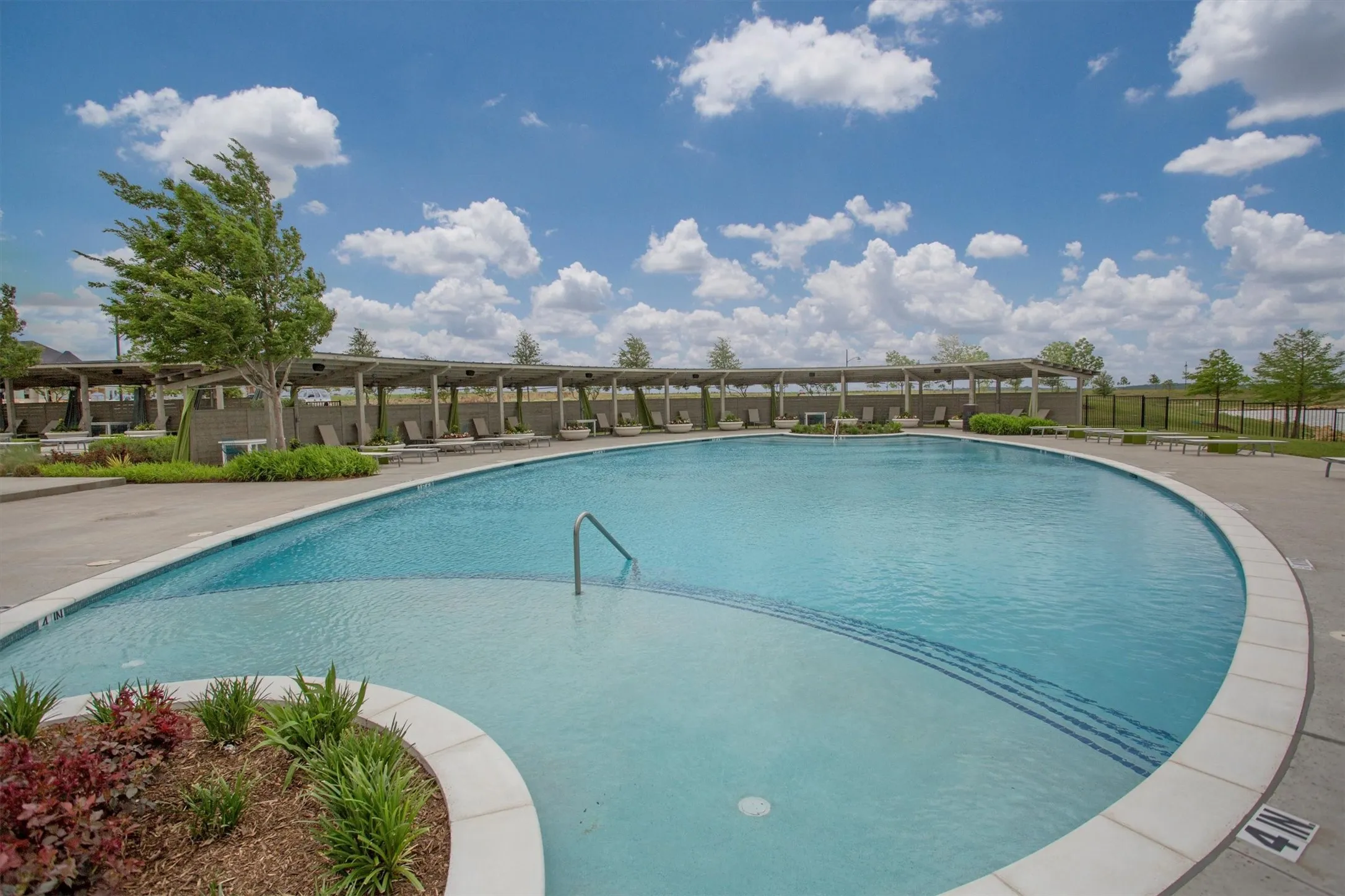 Single Family Residence For Sale in Denton County , 1305 5th Street, Argyle, Texas 76226, 6 Bedroom, 4 Bathroom, 2 Garage spaces, 4,376 Sqft, built in 2014, mls#21366235, Real Estate Agent in Argyle, Homes For Sale in Denton county, Homes For Sale in Argyle, Realtor in Argyle Texas, Real Estate Brokerage Independent Realty Texas, Luminita Cordes Realtor