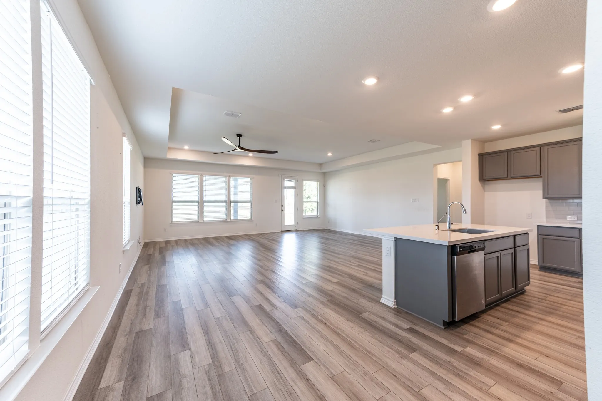 Single Family Residence For Rent in Denton County , 2701 Webb Avenue, Aubrey, Texas 76227, 4 Bedroom, 2 Bathroom, 2 Garage spaces, 2,127 Sqft, built in 2021, mls#21366076, Real Estate Agent in Aubrey, Homes For Rent in Denton county, Homes For Rent in Aubrey, Realtor in Aubrey Texas, Real Estate Brokerage Independent Realty Texas, Luminita Cordes Realtor