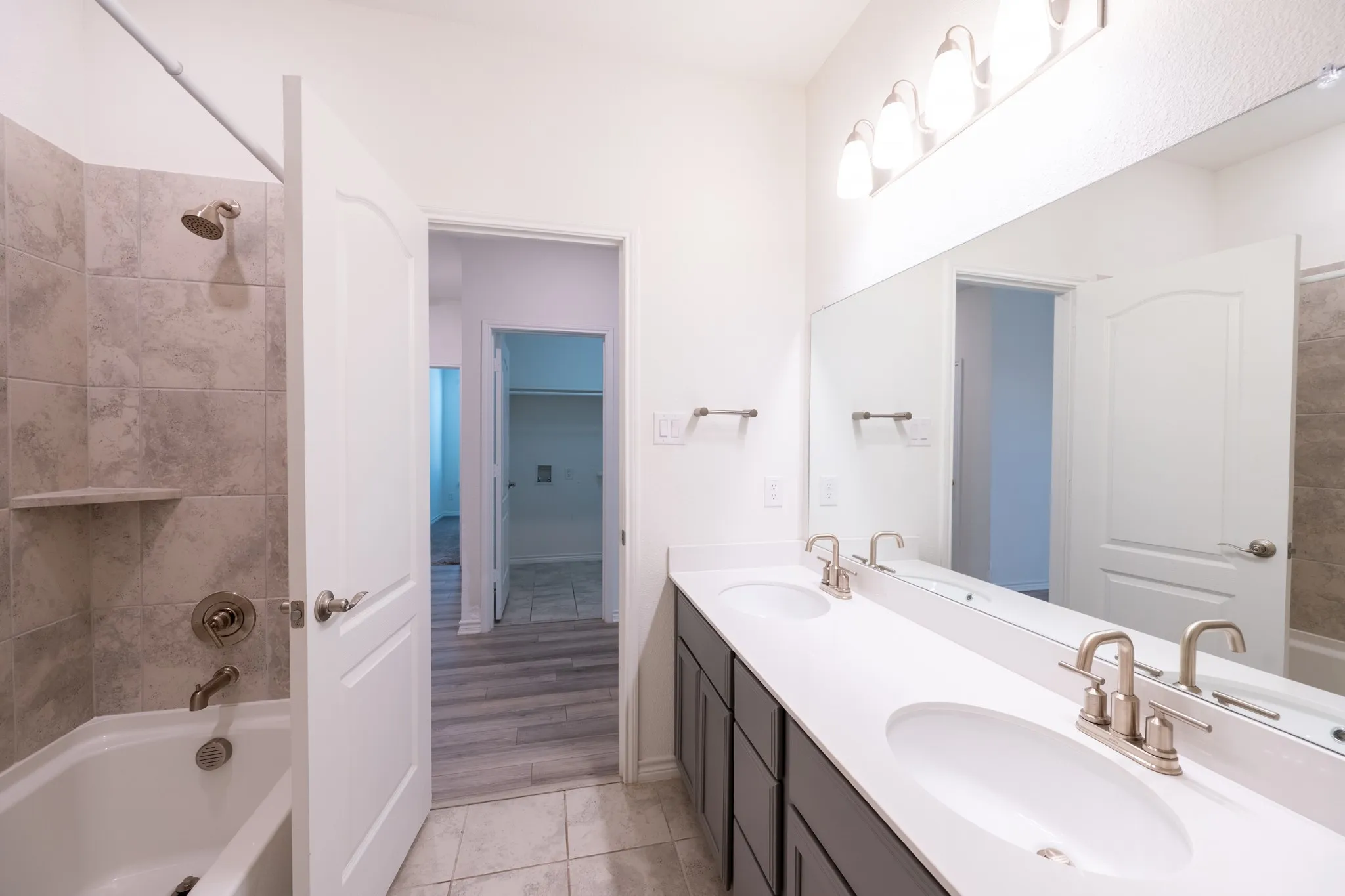 Single Family Residence For Rent in Denton County , 2701 Webb Avenue, Aubrey, Texas 76227, 4 Bedroom, 2 Bathroom, 2 Garage spaces, 2,127 Sqft, built in 2021, mls#21366076, Real Estate Agent in Aubrey, Homes For Rent in Denton county, Homes For Rent in Aubrey, Realtor in Aubrey Texas, Real Estate Brokerage Independent Realty Texas, Luminita Cordes Realtor