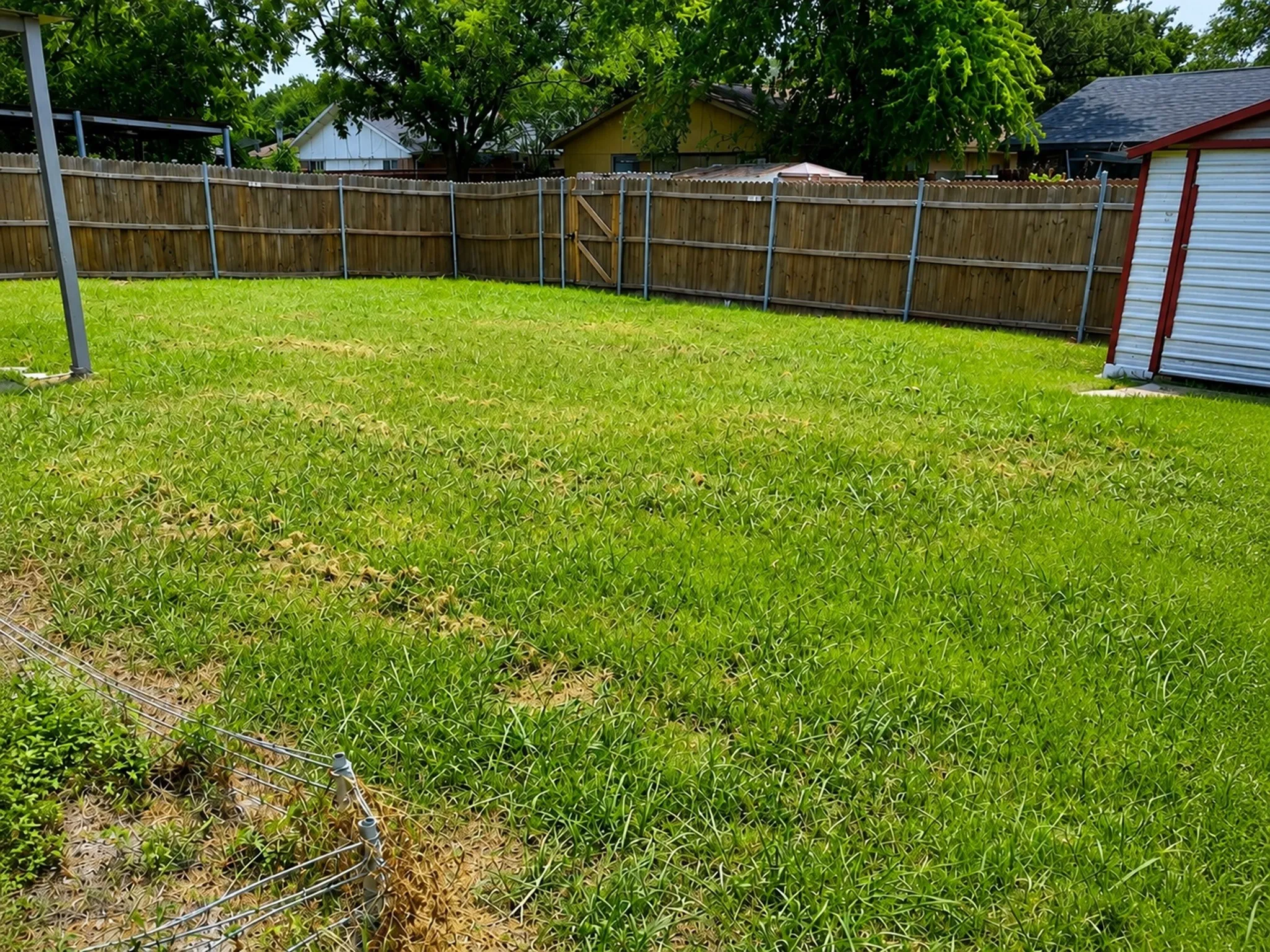 Single Family Residence For Sale in Dallas County , 1502 Deepwood Drive, Garland, Texas 75040, 3 Bedroom, 2 Bathroom, 1 Garage spaces, 1,237 Sqft, built in 1974, mls#21372951, Real Estate Agent in Garland, Homes For Sale in Dallas county, Homes For Sale in Garland, Realtor in Garland Texas, Real Estate Brokerage Independent Realty Texas, Luminita Cordes Realtor