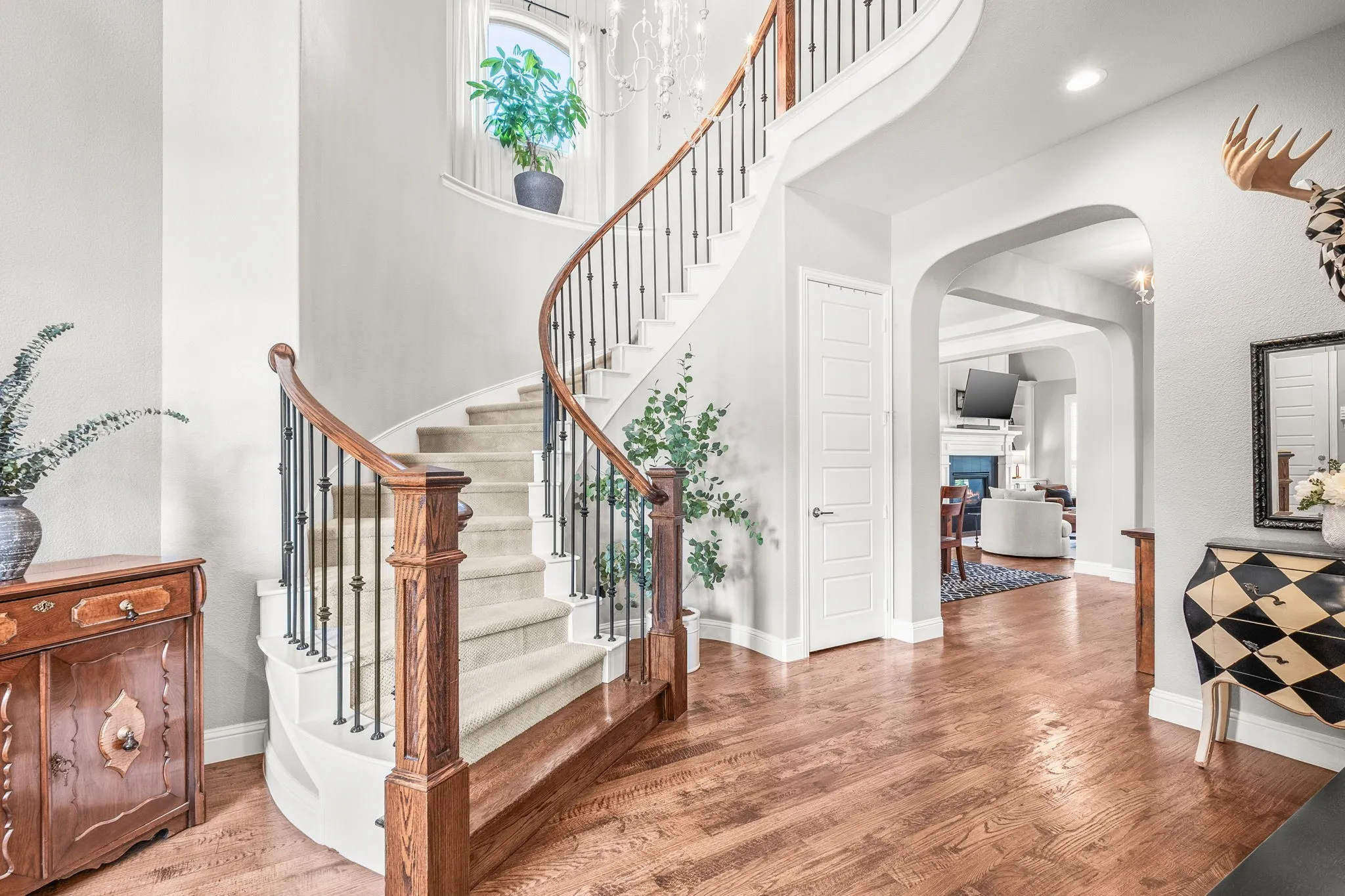 Single Family Residence For Sale in Collin County , 1405 Devonshire Drive, Celina, Texas 75009, 5 Bedroom, 5 Bathroom, 3 Garage spaces, 4,303 Sqft, built in 2016, mls#21373606, Real Estate Agent in Celina, Homes For Sale in Collin county, Homes For Sale in Celina, Realtor in Celina Texas, Real Estate Brokerage Independent Realty Texas, Luminita Cordes Realtor
