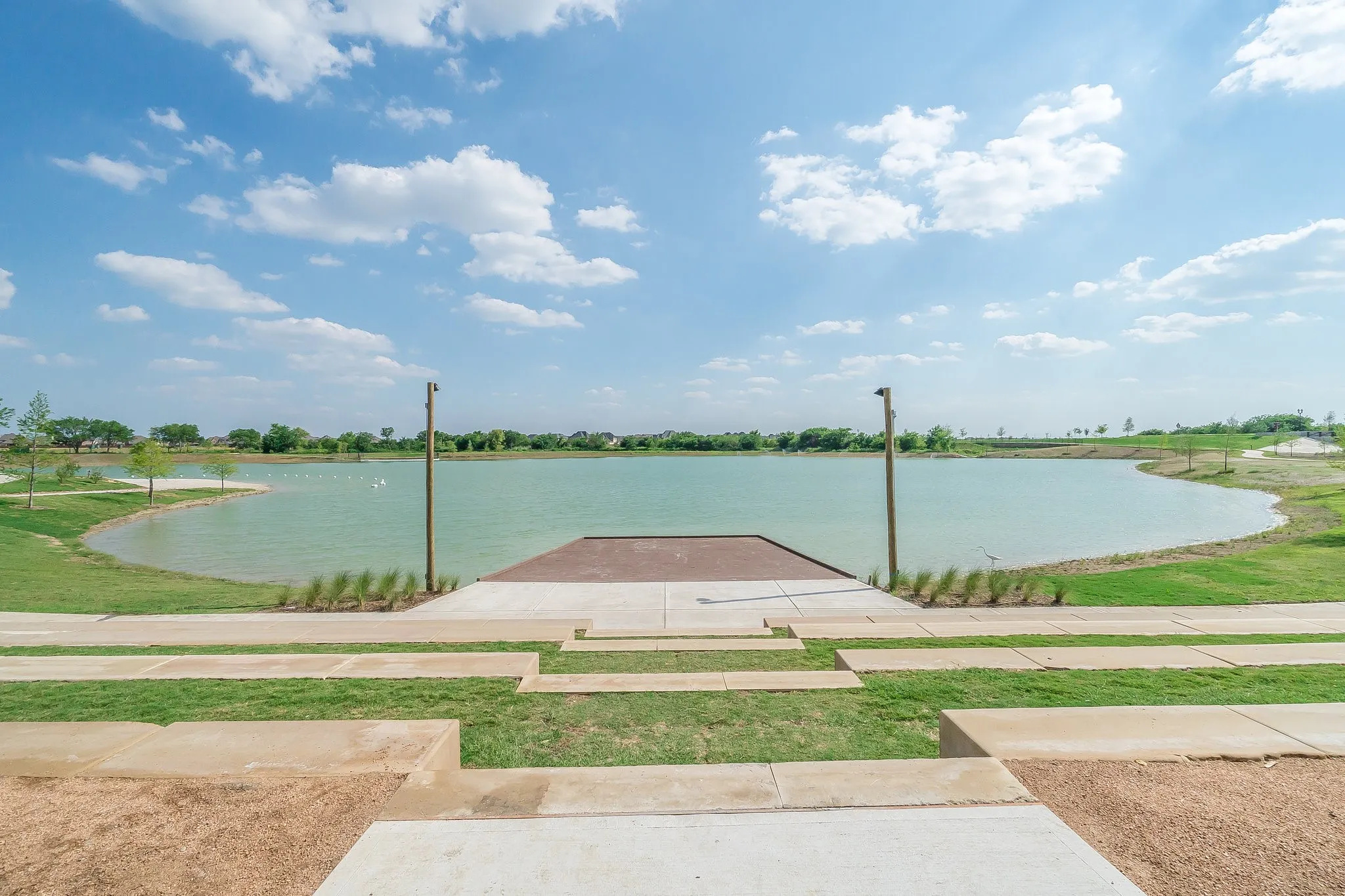 Single Family Residence For Sale in Collin County , 1405 Devonshire Drive, Celina, Texas 75009, 5 Bedroom, 5 Bathroom, 3 Garage spaces, 4,303 Sqft, built in 2016, mls#21373606, Real Estate Agent in Celina, Homes For Sale in Collin county, Homes For Sale in Celina, Realtor in Celina Texas, Real Estate Brokerage Independent Realty Texas, Luminita Cordes Realtor