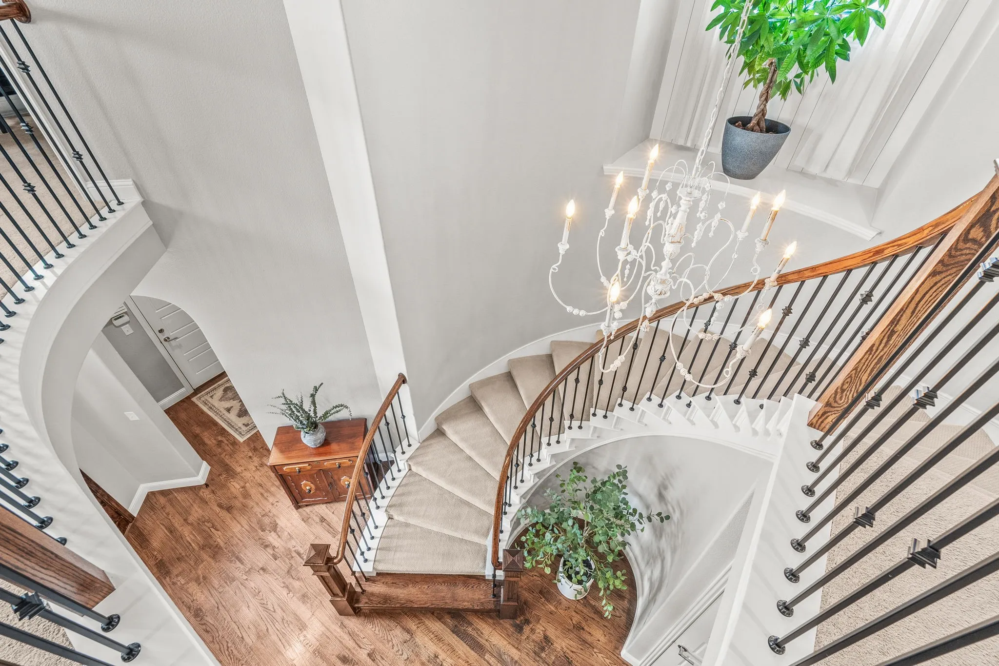 Single Family Residence For Sale in Collin County , 1405 Devonshire Drive, Celina, Texas 75009, 5 Bedroom, 5 Bathroom, 3 Garage spaces, 4,303 Sqft, built in 2016, mls#21373606, Real Estate Agent in Celina, Homes For Sale in Collin county, Homes For Sale in Celina, Realtor in Celina Texas, Real Estate Brokerage Independent Realty Texas, Luminita Cordes Realtor