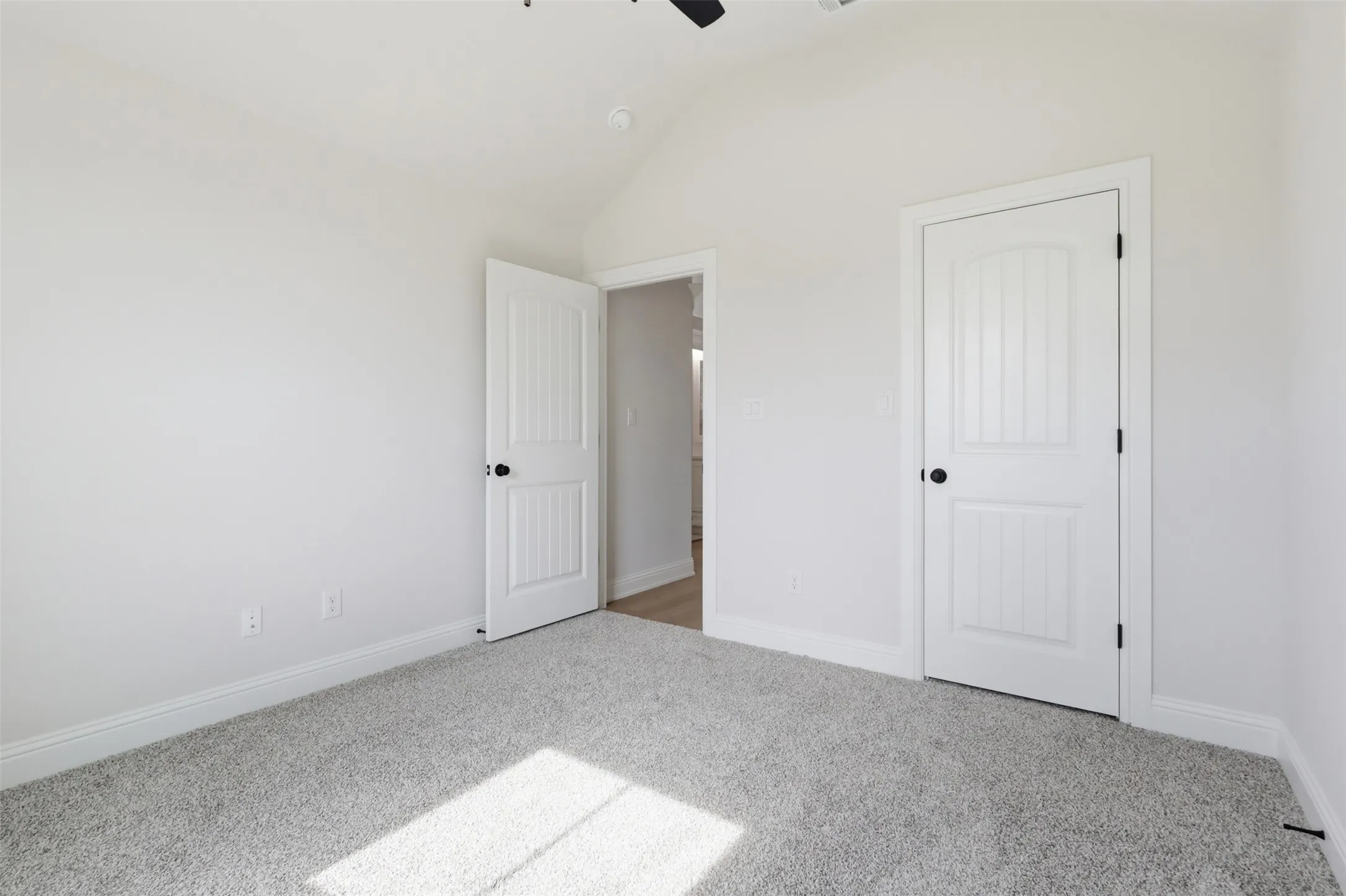 Single Family Residence For Sale in Parker County , 728 Raylan Street, Springtown, Texas 76082, 4 Bedroom, 2 Bathroom, 2 Garage spaces, 1,725 Sqft, built in 2026, mls#21373700, Real Estate Agent in Springtown, Homes For Sale in Parker county, Homes For Sale in Springtown, Realtor in Springtown Texas, Real Estate Brokerage Independent Realty Texas, Luminita Cordes Realtor