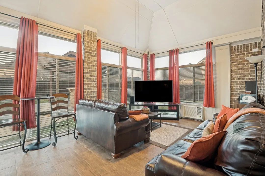 Single Family Residence For Sale in Tarrant County , 4801 Quantrill Avenue, Mansfield, Texas 76063, 4 Bedroom, 4 Bathroom, 3 Garage spaces, 3,904 Sqft, built in 2018, mls#21374780, Real Estate Agent in Mansfield, Homes For Sale in Tarrant county, Homes For Sale in Mansfield, Realtor in Mansfield Texas, Real Estate Brokerage Independent Realty Texas, Luminita Cordes Realtor