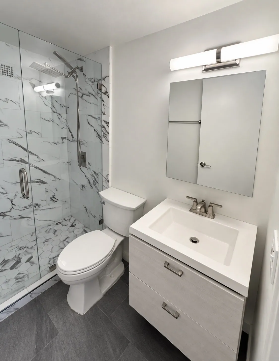 Condominium For Sale in Dallas County , 3883 Turtle Creek Boulevard 1203, Dallas, Texas 75219, 1 Bedroom, 1 Bathroom, 1 Garage spaces, 739 Sqft, built in 1963, mls#21374726, Real Estate Agent in Dallas, Homes For Sale in Dallas county, Homes For Sale in Dallas, Realtor in Dallas Texas, Real Estate Brokerage Independent Realty Texas, Luminita Cordes Realtor