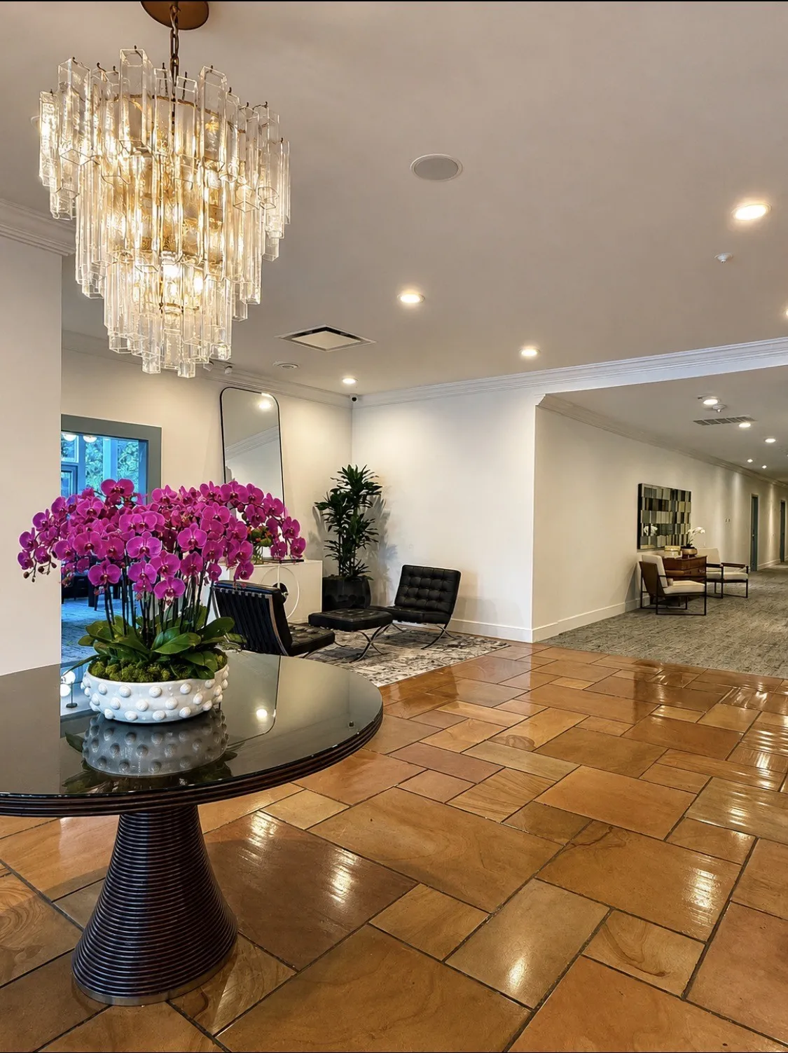 Condominium For Sale in Dallas County , 3883 Turtle Creek Boulevard 1203, Dallas, Texas 75219, 1 Bedroom, 1 Bathroom, 1 Garage spaces, 739 Sqft, built in 1963, mls#21374726, Real Estate Agent in Dallas, Homes For Sale in Dallas county, Homes For Sale in Dallas, Realtor in Dallas Texas, Real Estate Brokerage Independent Realty Texas, Luminita Cordes Realtor