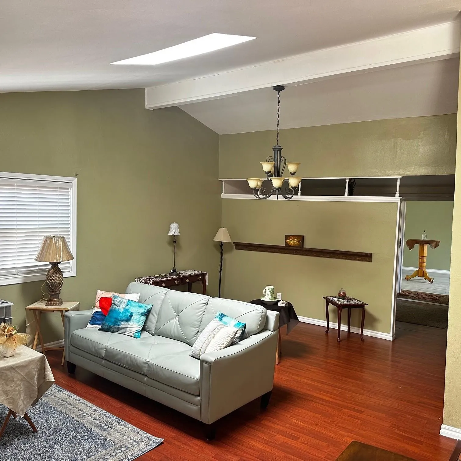 Single Family Residence For Sale in Dallas County , 12135 High Meadow Drive, Dallas, Texas 75234, 3 Bedroom, 2 Bathroom, 2 Garage spaces, 1,569 Sqft, built in 1961, mls#21375282, Real Estate Agent in Dallas, Homes For Sale in Dallas county, Homes For Sale in Dallas, Realtor in Dallas Texas, Real Estate Brokerage Independent Realty Texas, Luminita Cordes Realtor