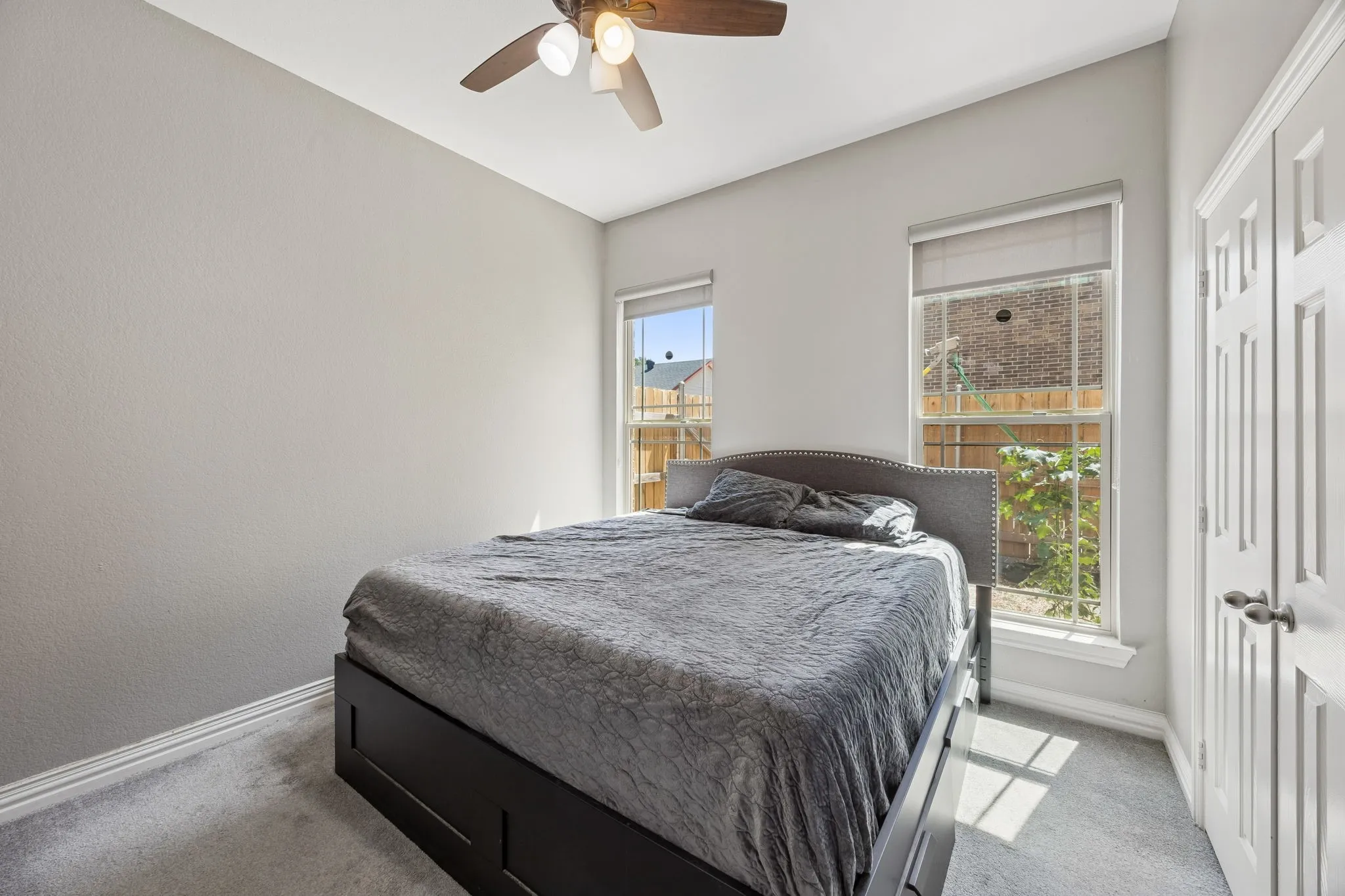 Single Family Residence For Rent in Dallas County , 431 W Pioneer Drive, Irving, Texas 75061, 4 Bedroom, 3 Bathroom, 2 Garage spaces, 2,632 Sqft, built in 2020, mls#21375206, Real Estate Agent in Irving, Homes For Rent in Dallas county, Homes For Rent in Irving, Realtor in Irving Texas, Real Estate Brokerage Independent Realty Texas, Luminita Cordes Realtor
