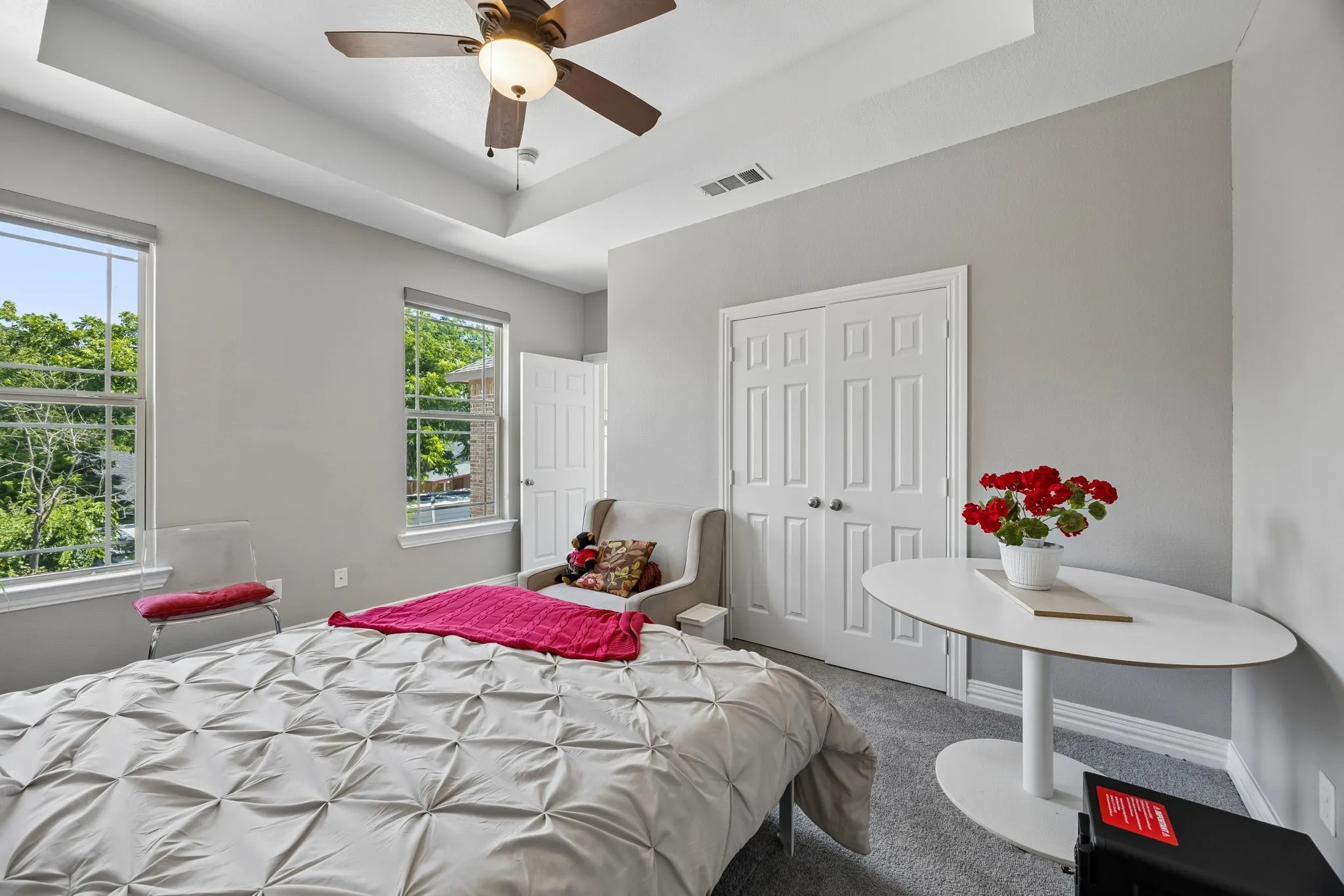 Single Family Residence For Rent in Dallas County , 431 W Pioneer Drive, Irving, Texas 75061, 4 Bedroom, 3 Bathroom, 2 Garage spaces, 2,632 Sqft, built in 2020, mls#21375206, Real Estate Agent in Irving, Homes For Rent in Dallas county, Homes For Rent in Irving, Realtor in Irving Texas, Real Estate Brokerage Independent Realty Texas, Luminita Cordes Realtor