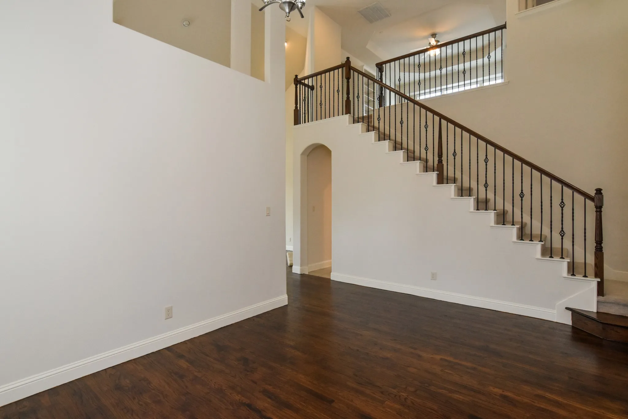 Single Family Residence For Rent in Denton County , 759 Stardrift Avenue, Frisco, Texas 75036, 4 Bedroom, 3 Bathroom, 2 Garage spaces, 2,600 Sqft, built in 2014, mls#21349938, Real Estate Agent in Frisco, Homes For Rent in Denton county, Homes For Rent in Frisco, Realtor in Frisco Texas, Real Estate Brokerage Independent Realty Texas, Luminita Cordes Realtor