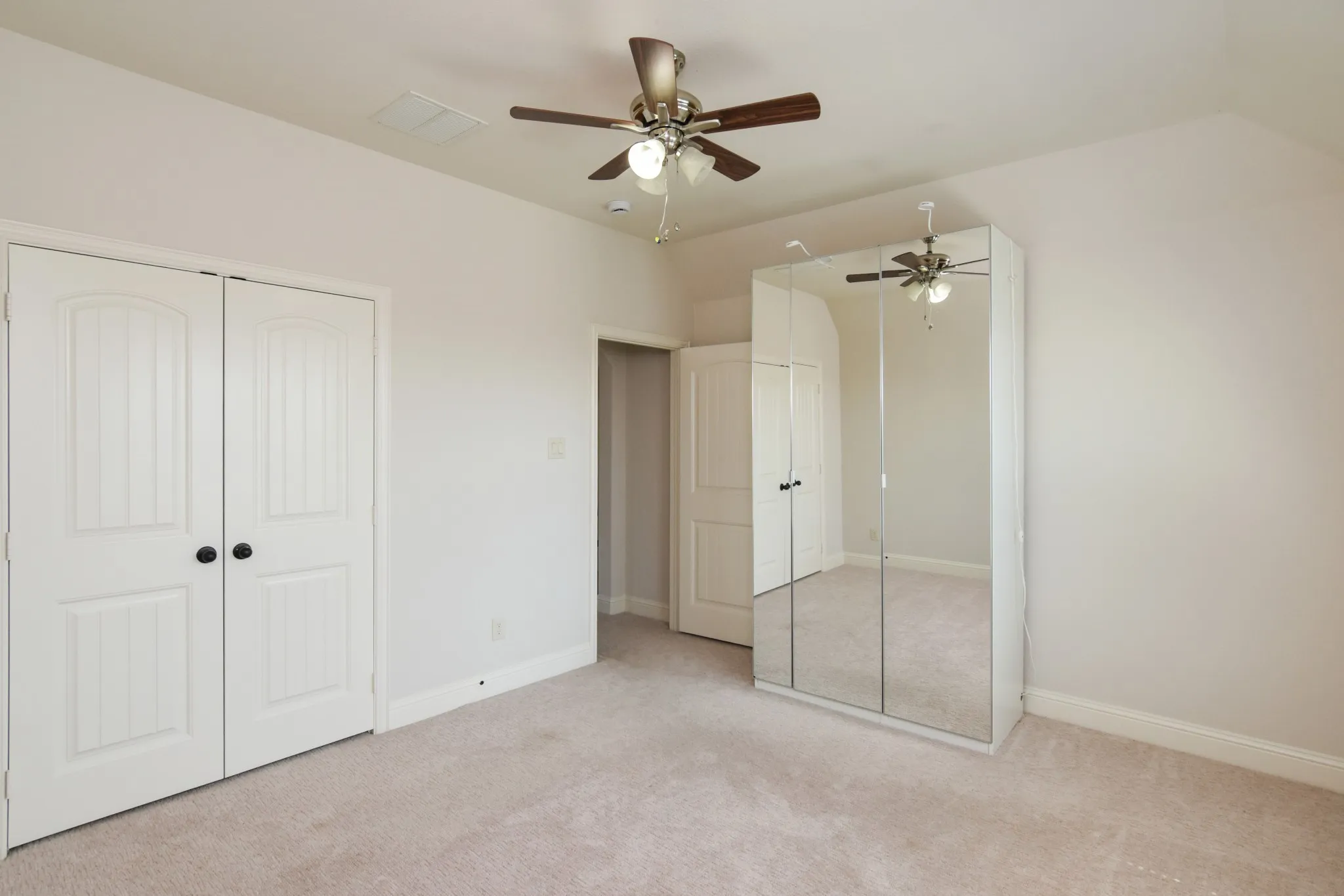 Single Family Residence For Rent in Denton County , 759 Stardrift Avenue, Frisco, Texas 75036, 4 Bedroom, 3 Bathroom, 2 Garage spaces, 2,600 Sqft, built in 2014, mls#21349938, Real Estate Agent in Frisco, Homes For Rent in Denton county, Homes For Rent in Frisco, Realtor in Frisco Texas, Real Estate Brokerage Independent Realty Texas, Luminita Cordes Realtor