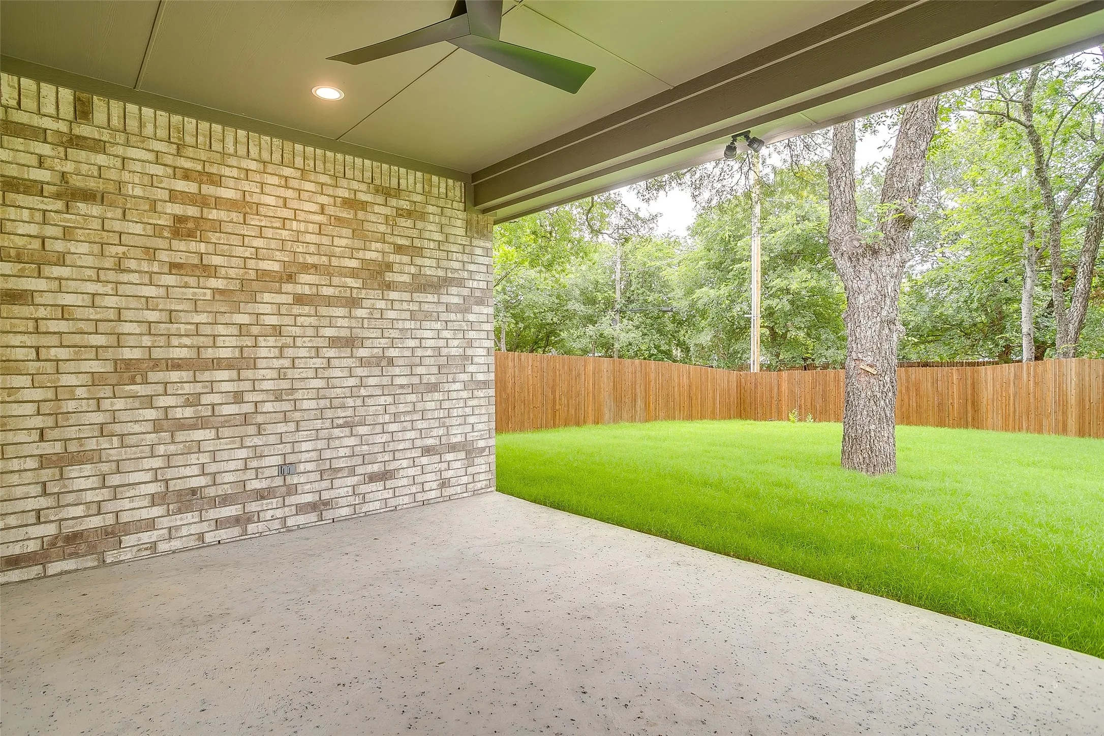 Single Family Residence For Sale in Tarrant County , 3221 NW 25th Street, Fort Worth, Texas 76106, 4 Bedroom, 2 Bathroom, 2 Garage spaces, 1,845 Sqft, built in 2026, mls#21375013, Real Estate Agent in Fort Worth, Homes For Sale in Tarrant county, Homes For Sale in Fort Worth, Realtor in Fort Worth Texas, Real Estate Brokerage Independent Realty Texas, Luminita Cordes Realtor