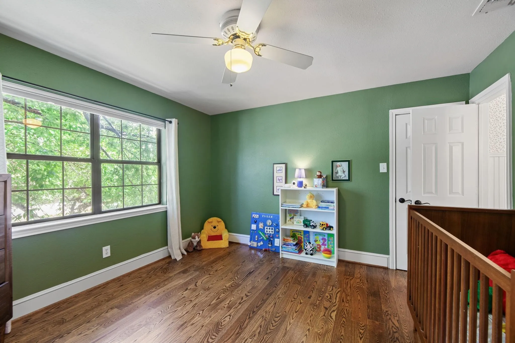 Single Family Residence For Sale in Rockwall County , 601 Carriage Trail, Rockwall, Texas 75087, 4 Bedroom, 4 Bathroom, 2 Garage spaces, 3,162 Sqft, built in 1983, mls#21375163, Real Estate Agent in Rockwall, Homes For Sale in Rockwall county, Homes For Sale in Rockwall, Realtor in Rockwall Texas, Real Estate Brokerage Independent Realty Texas, Luminita Cordes Realtor