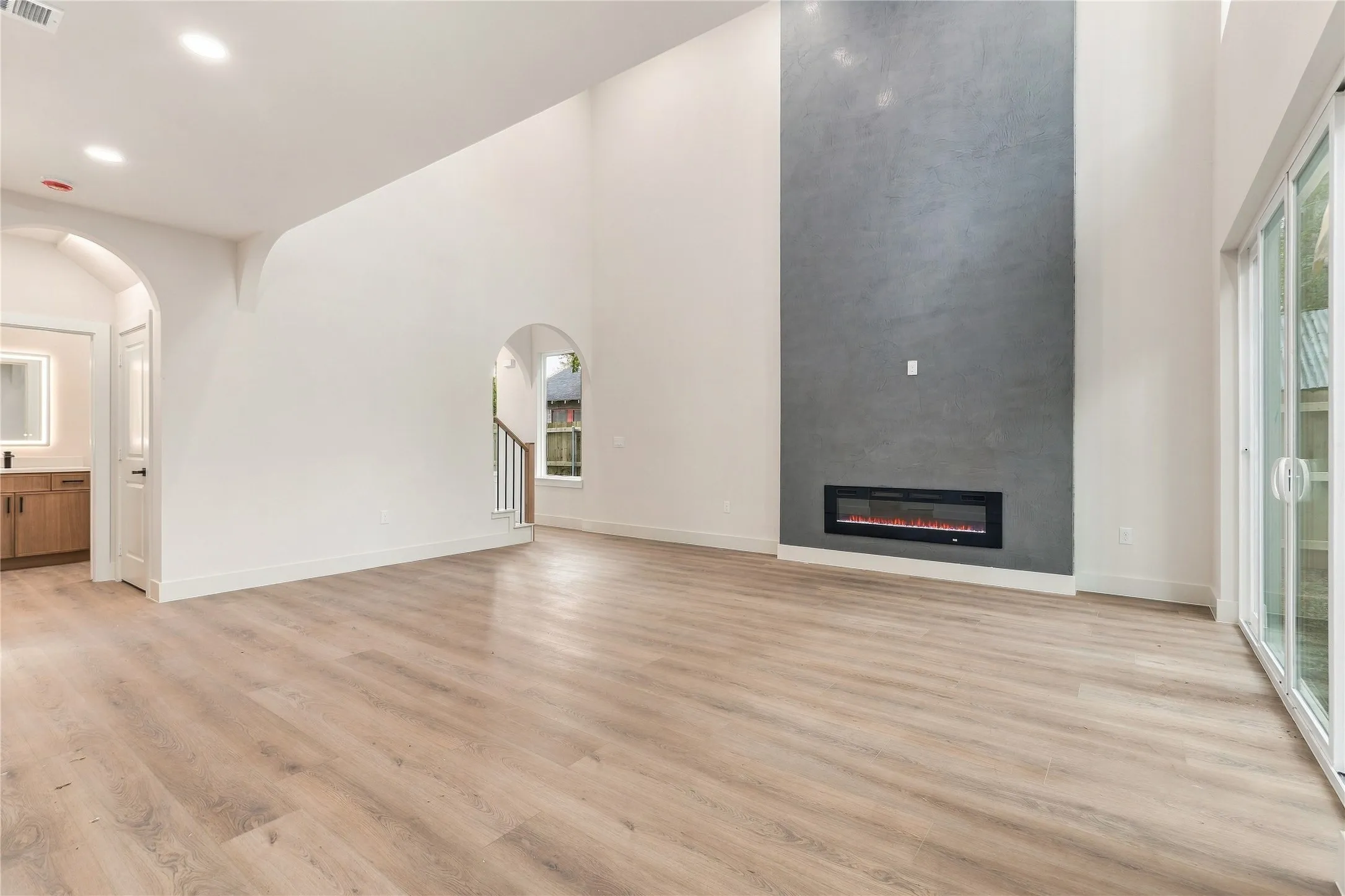 Single Family Residence For Sale in Dallas County , 3914 Spence Street, Dallas, Texas 75215, 4 Bedroom, 3 Bathroom, 2 Garage spaces, 2,088 Sqft, built in 2026, mls#21362023, Real Estate Agent in Dallas, Homes For Sale in Dallas county, Homes For Sale in Dallas, Realtor in Dallas Texas, Real Estate Brokerage Independent Realty Texas, Luminita Cordes Realtor
