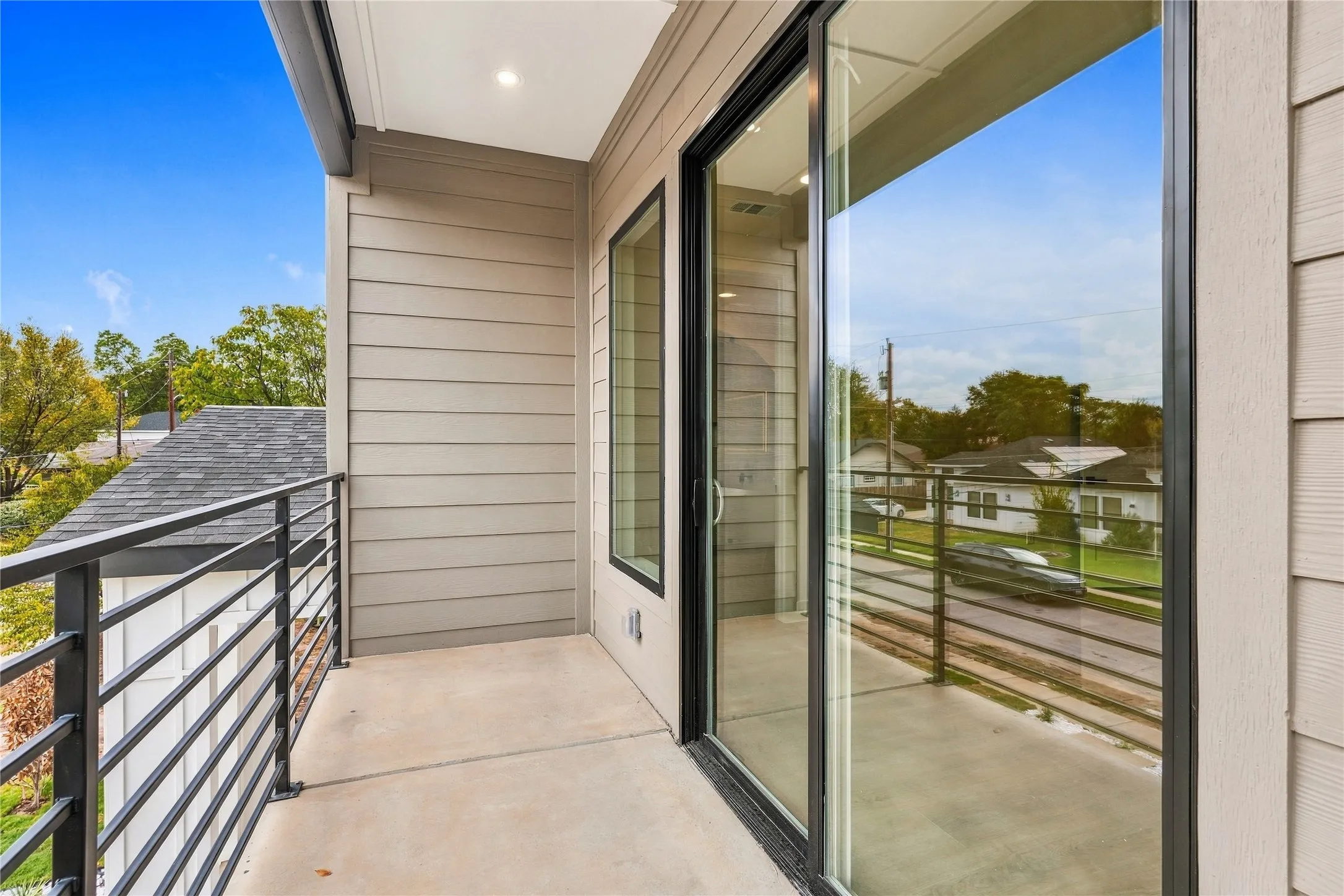 Single Family Residence For Sale in Dallas County , 3914 Spence Street, Dallas, Texas 75215, 4 Bedroom, 3 Bathroom, 2 Garage spaces, 2,088 Sqft, built in 2026, mls#21362023, Real Estate Agent in Dallas, Homes For Sale in Dallas county, Homes For Sale in Dallas, Realtor in Dallas Texas, Real Estate Brokerage Independent Realty Texas, Luminita Cordes Realtor