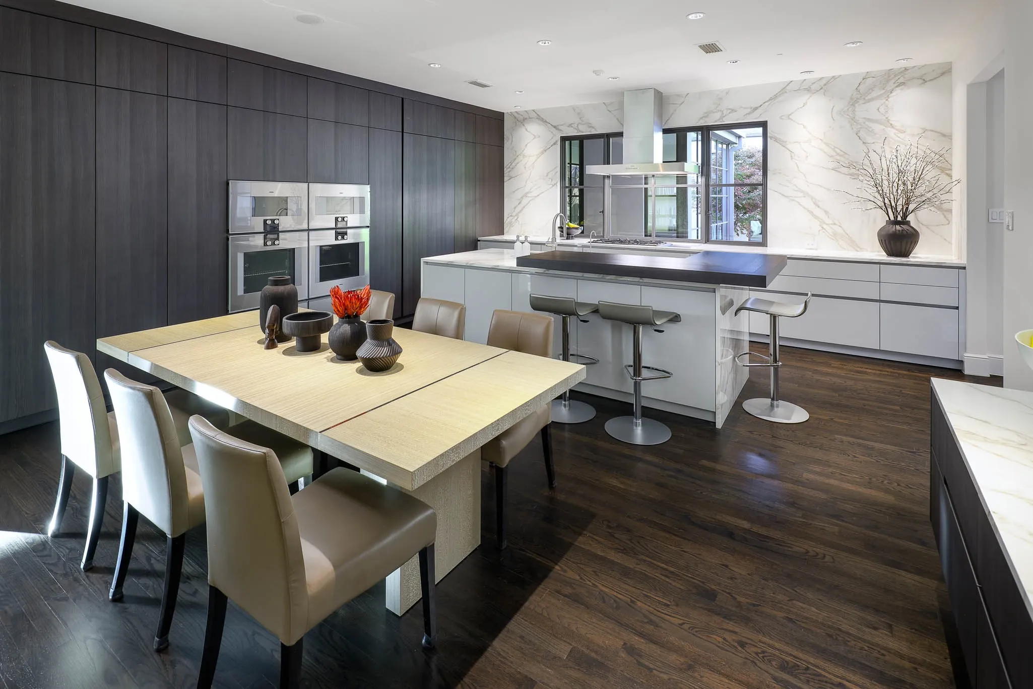 Breakfast Room