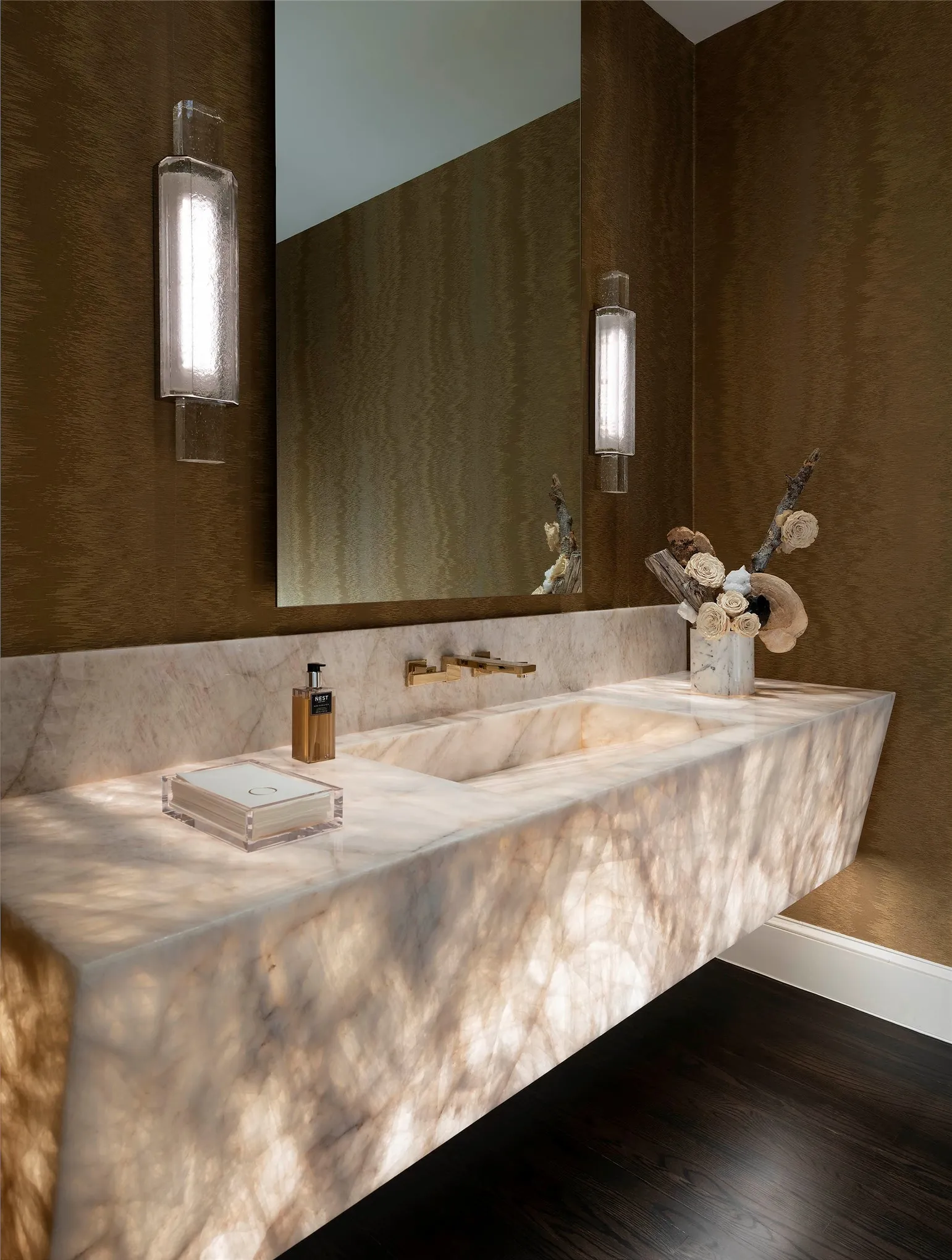 Powder bathroom with specialty lighting