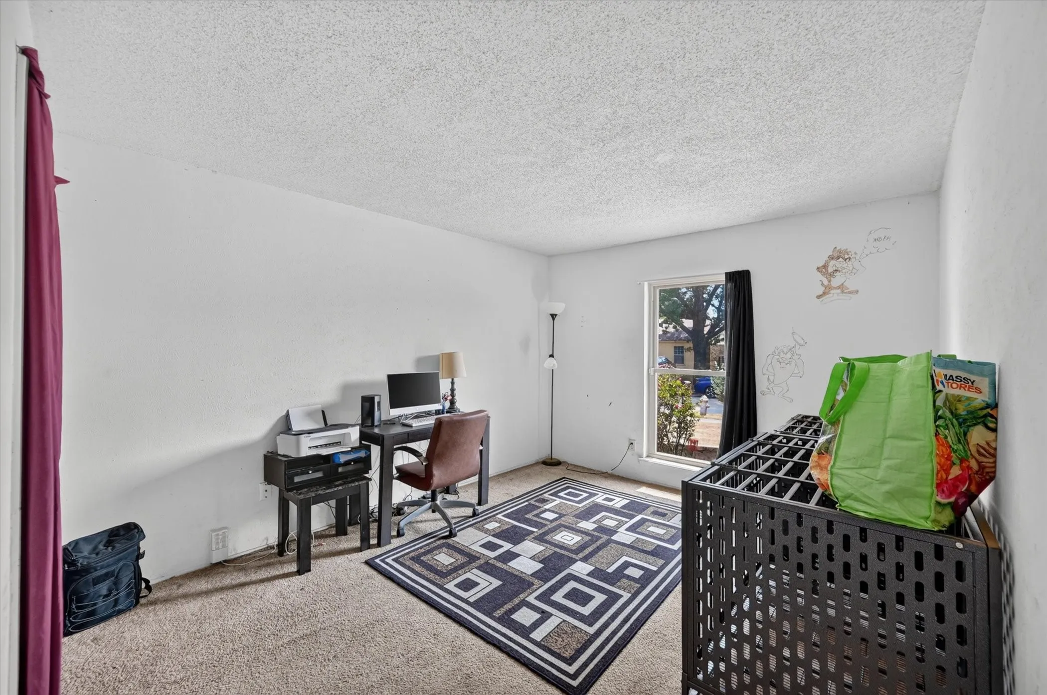 Single Family Residence For Sale in Dallas County , 7131 Nutmeg Lane, Dallas, Texas 75249, 3 Bedroom, 2 Bathroom, 2 Garage spaces, 1,331 Sqft, built in 1977, mls#21366512, Real Estate Agent in Dallas, Homes For Sale in Dallas county, Homes For Sale in Dallas, Realtor in Dallas Texas, Real Estate Brokerage Independent Realty Texas, Luminita Cordes Realtor