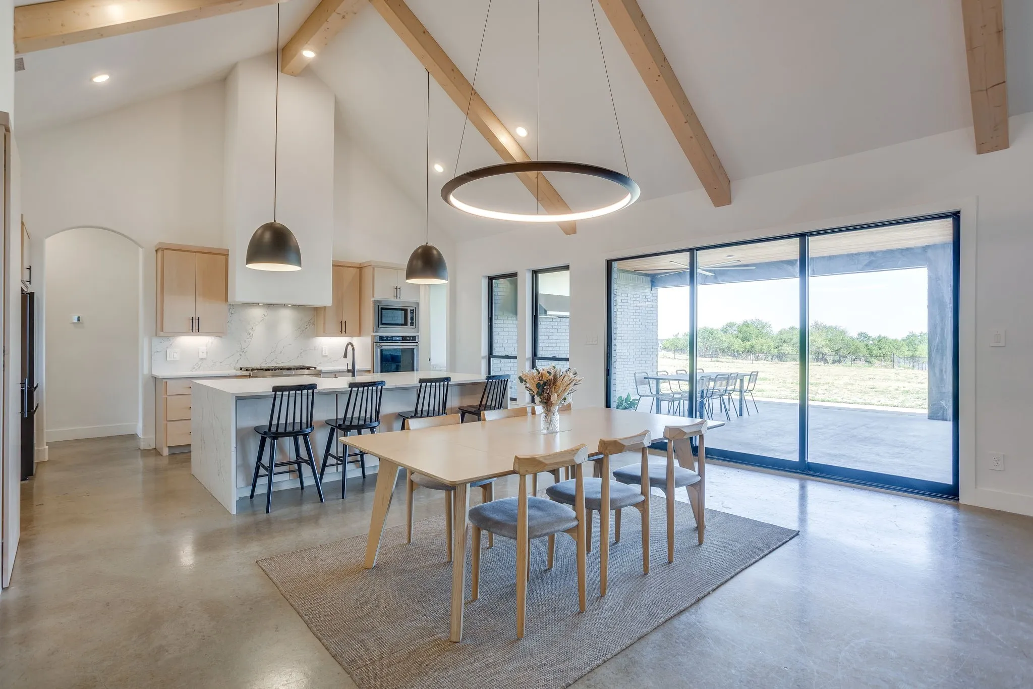 Single Family Residence For Sale in Parker County , 305 Kolb Drive, Aledo, Texas 76008, 5 Bedroom, 4 Bathroom, 3 Garage spaces, 3,730 Sqft, built in 2021, mls#21374422, Real Estate Agent in Aledo, Homes For Sale in Parker county, Homes For Sale in Aledo, Realtor in Aledo Texas, Real Estate Brokerage Independent Realty Texas, Luminita Cordes Realtor