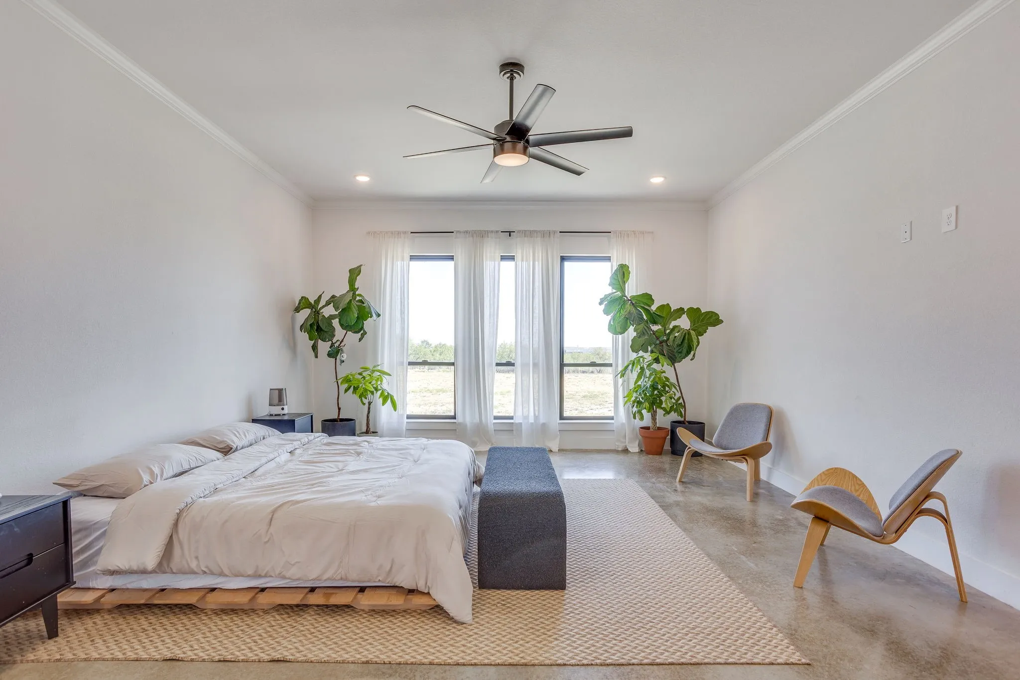 Single Family Residence For Sale in Parker County , 305 Kolb Drive, Aledo, Texas 76008, 5 Bedroom, 4 Bathroom, 3 Garage spaces, 3,730 Sqft, built in 2021, mls#21374422, Real Estate Agent in Aledo, Homes For Sale in Parker county, Homes For Sale in Aledo, Realtor in Aledo Texas, Real Estate Brokerage Independent Realty Texas, Luminita Cordes Realtor